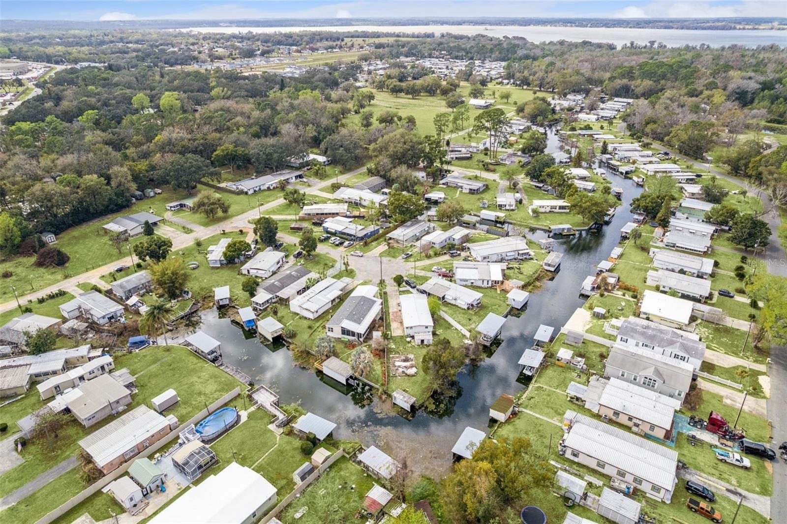 EAST LAKE HARRIS ESTATES - Residential