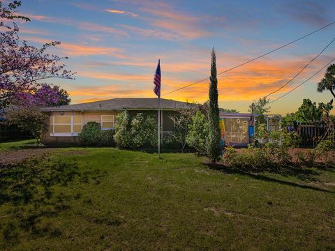 A home in APOPKA