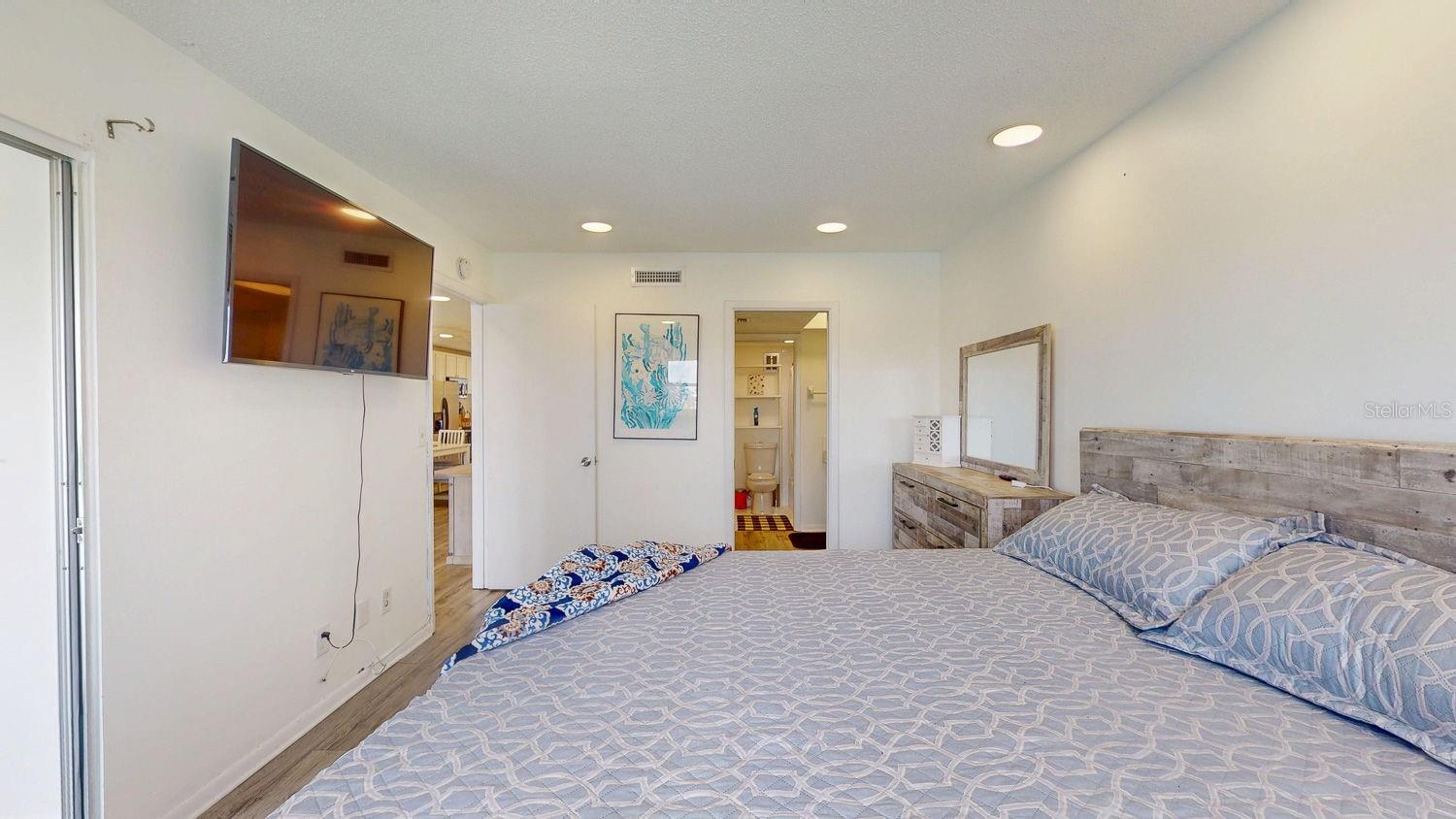 CARAVEL 1 CONDO - Residential