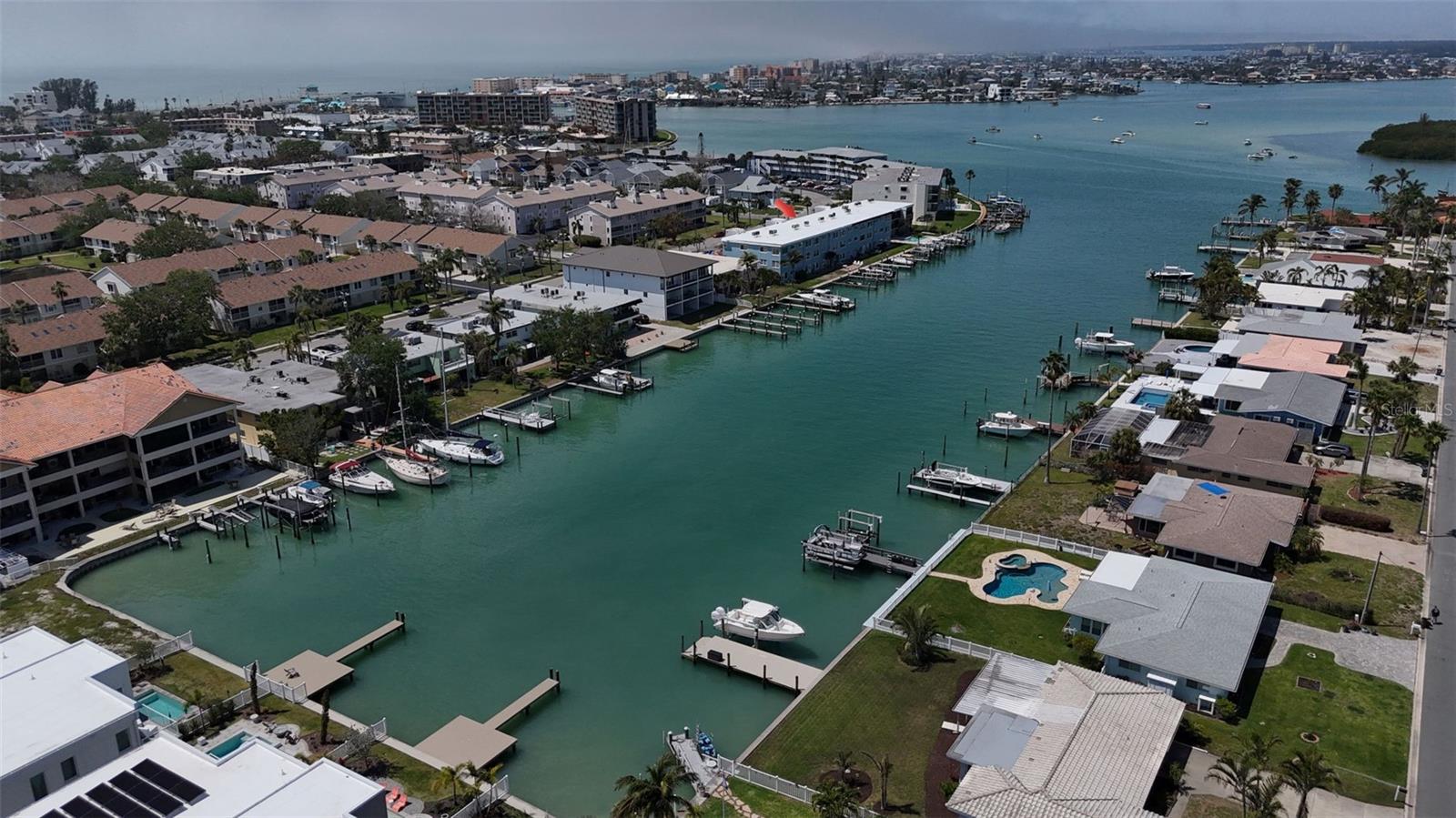 CARAVEL 1 CONDO - Residential