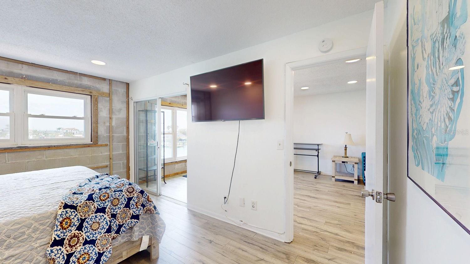 CARAVEL 1 CONDO - Residential