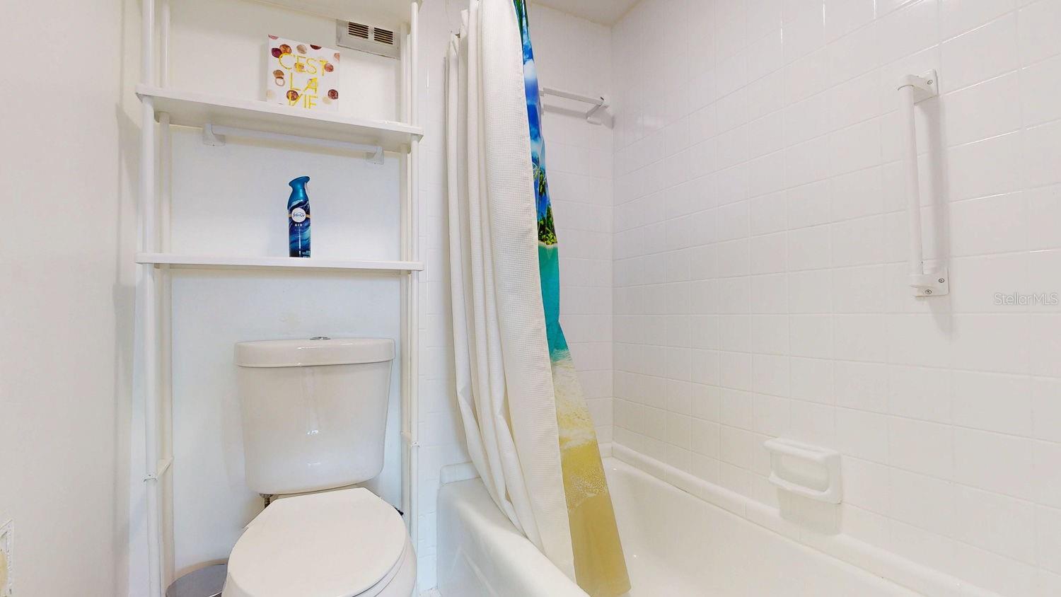 CARAVEL 1 CONDO - Residential