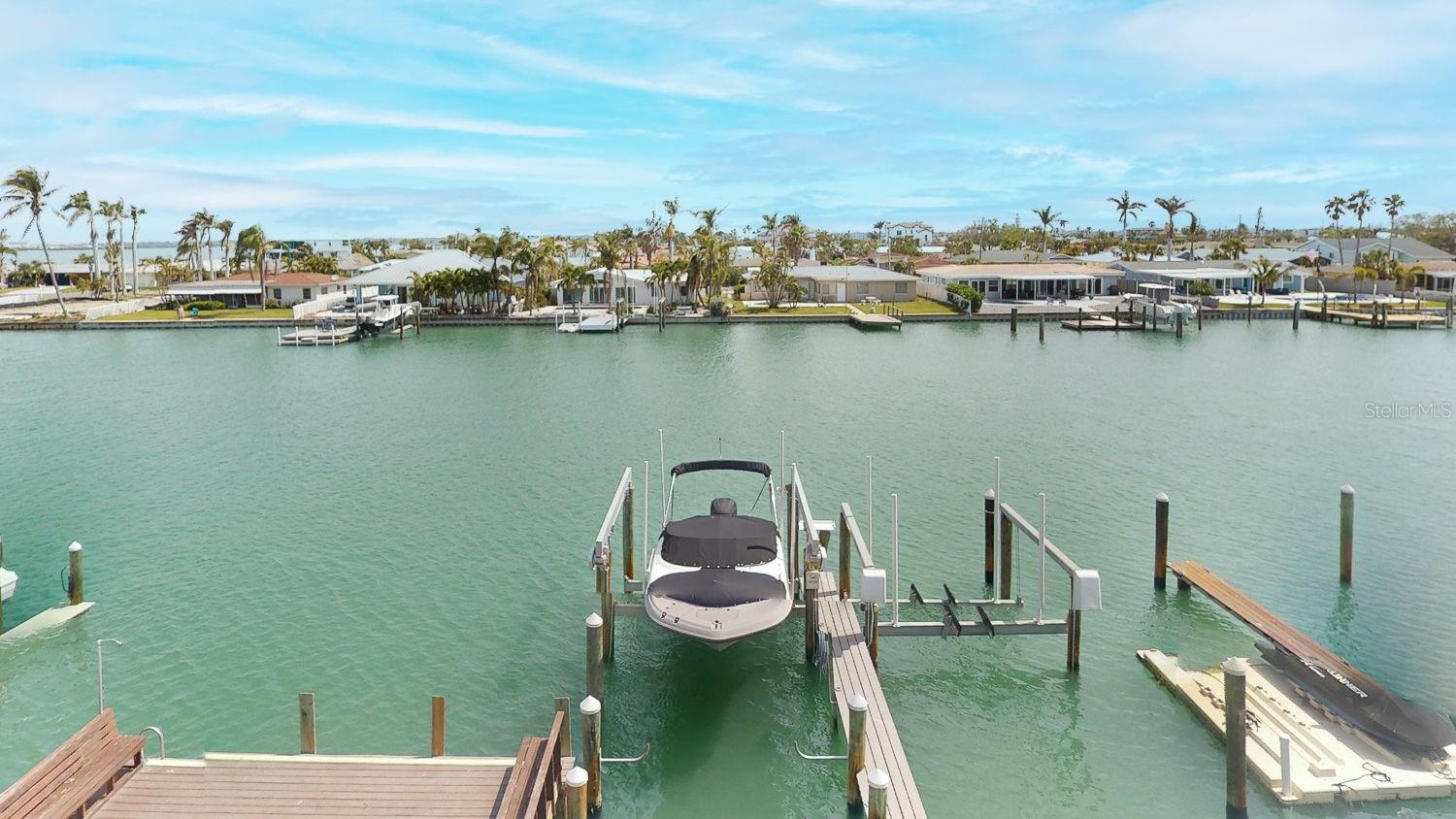 CARAVEL 1 CONDO - Residential