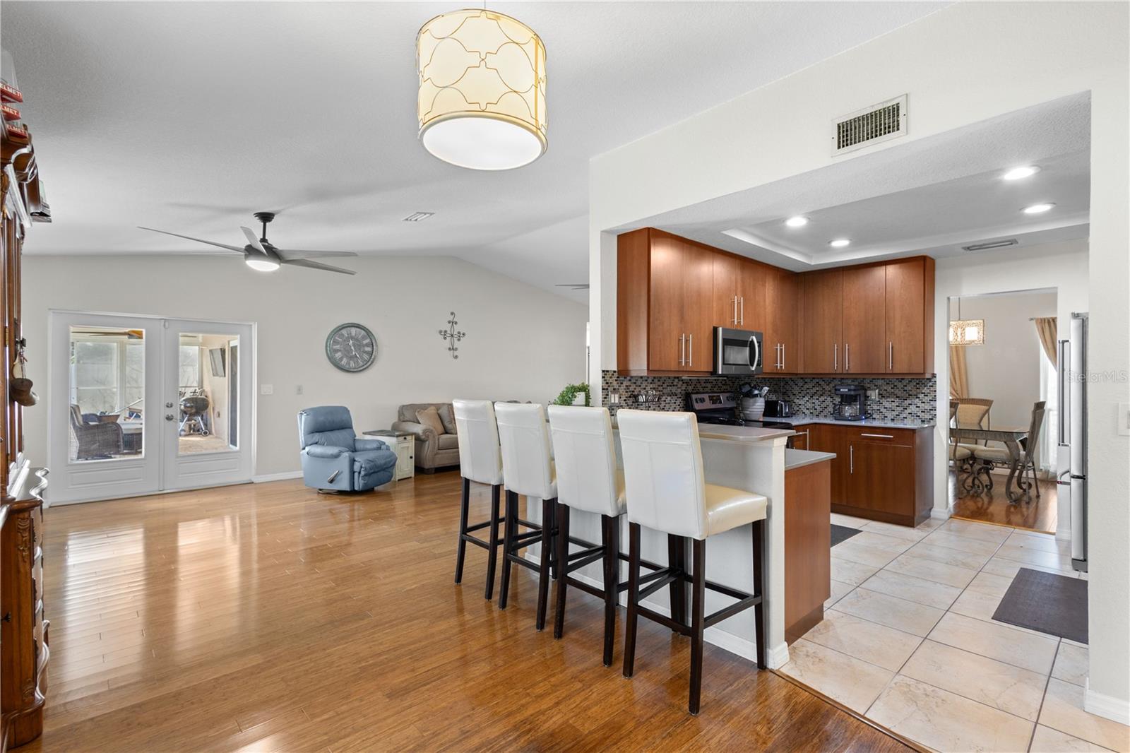 PALM-AIRE AT SARASOTA UNIT 6 - Residential