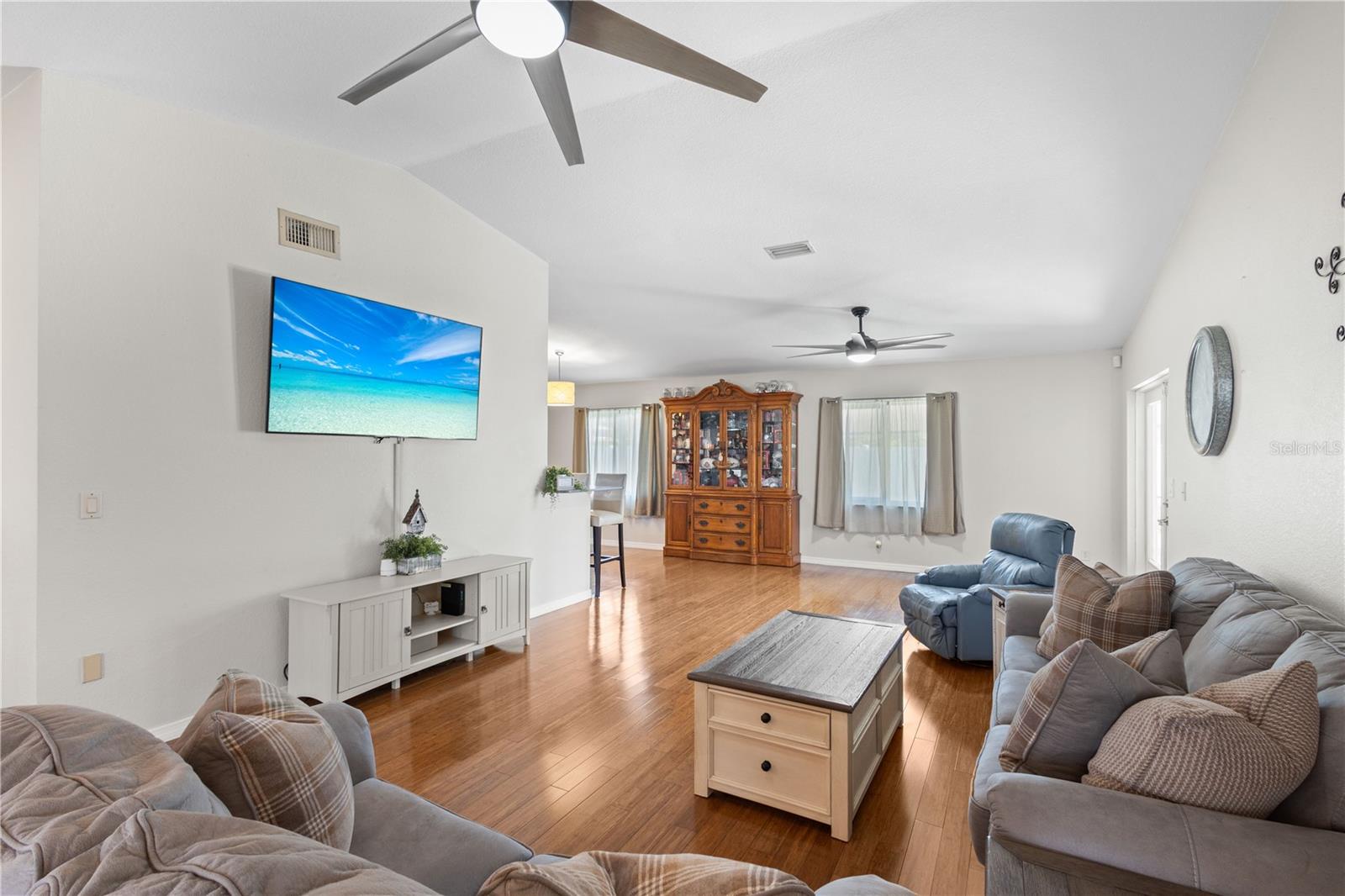 PALM-AIRE AT SARASOTA UNIT 6 - Residential