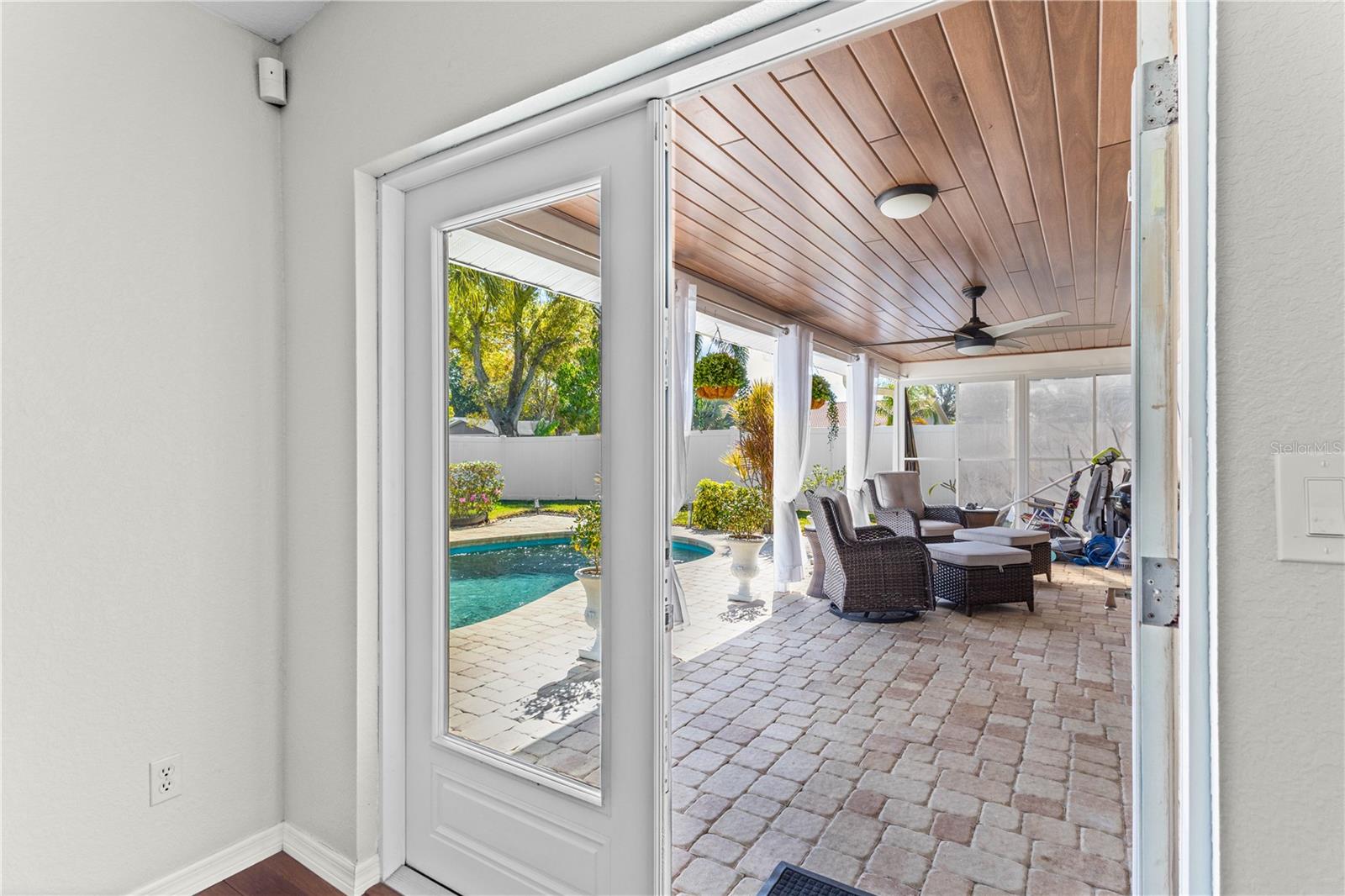 PALM-AIRE AT SARASOTA UNIT 6 - Residential