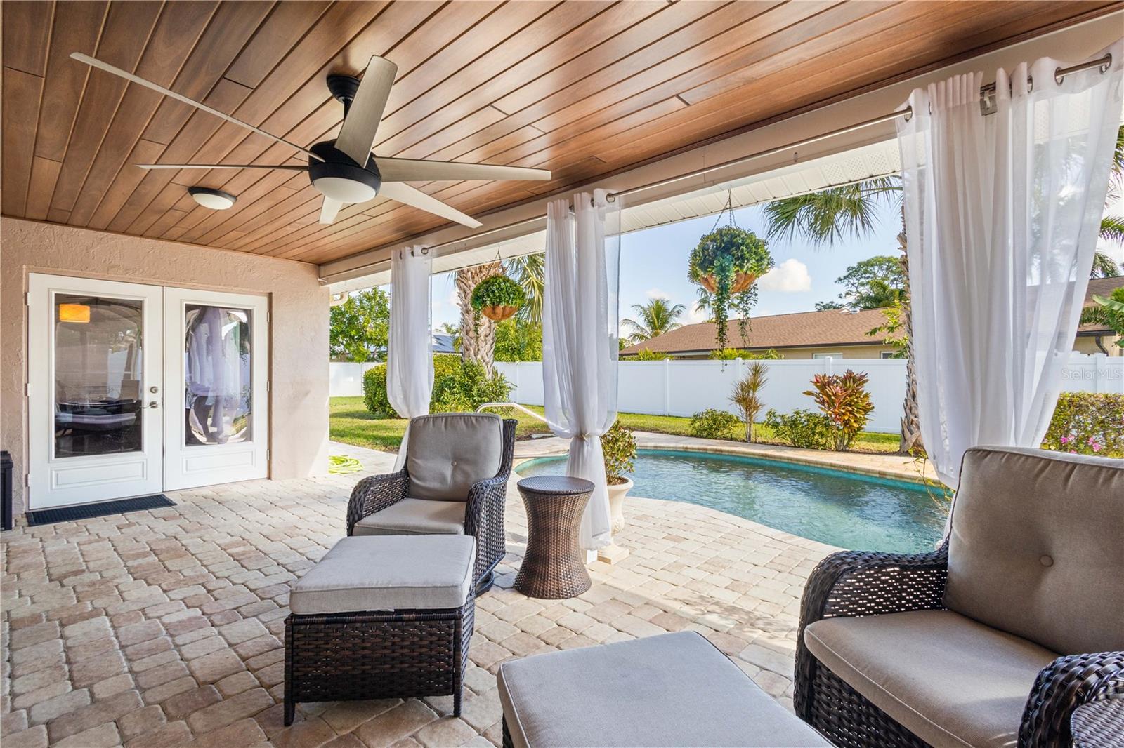 PALM-AIRE AT SARASOTA UNIT 6 - Residential