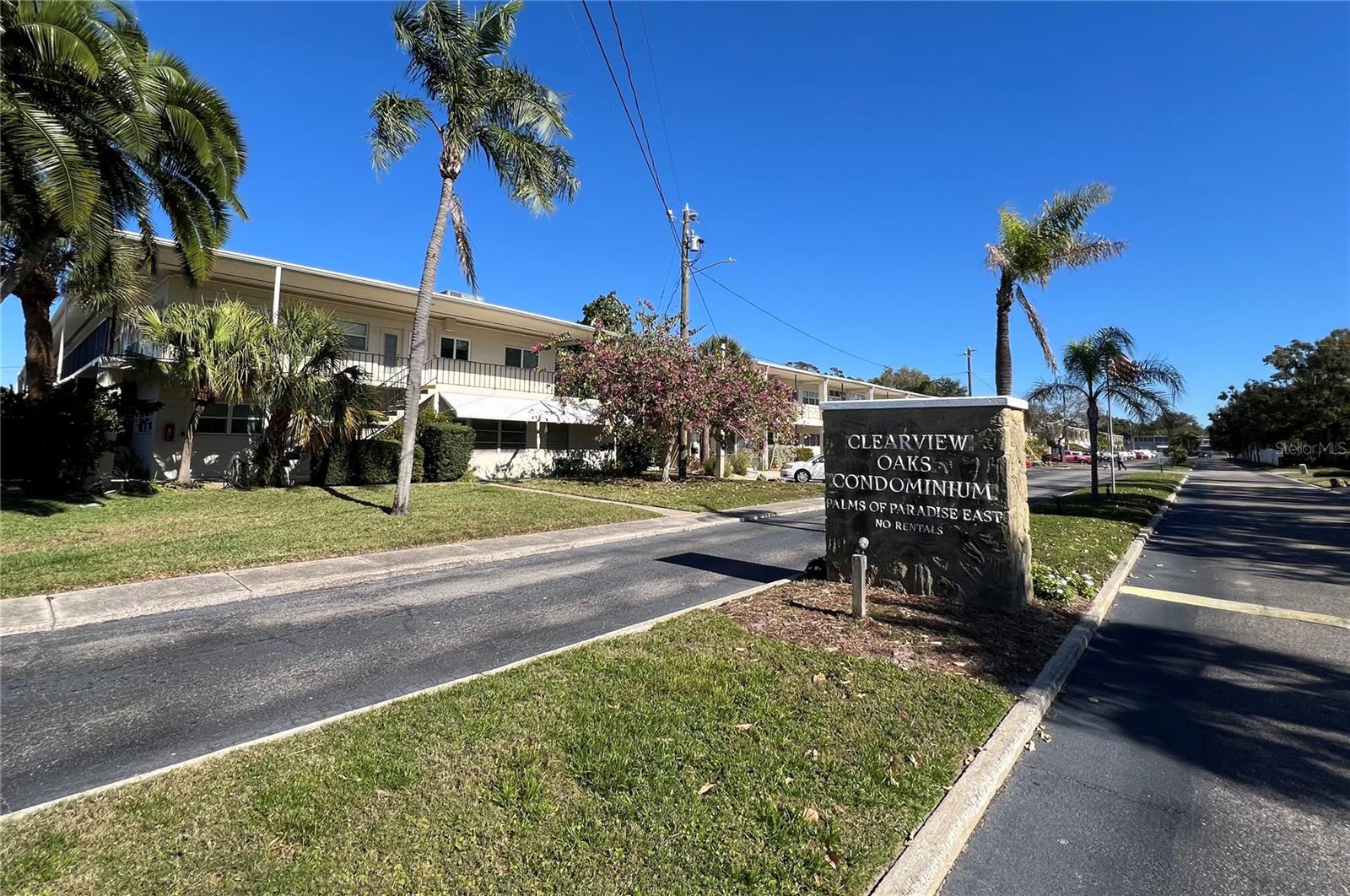 CLEARVIEW OAKS BLDG 19 - Residential