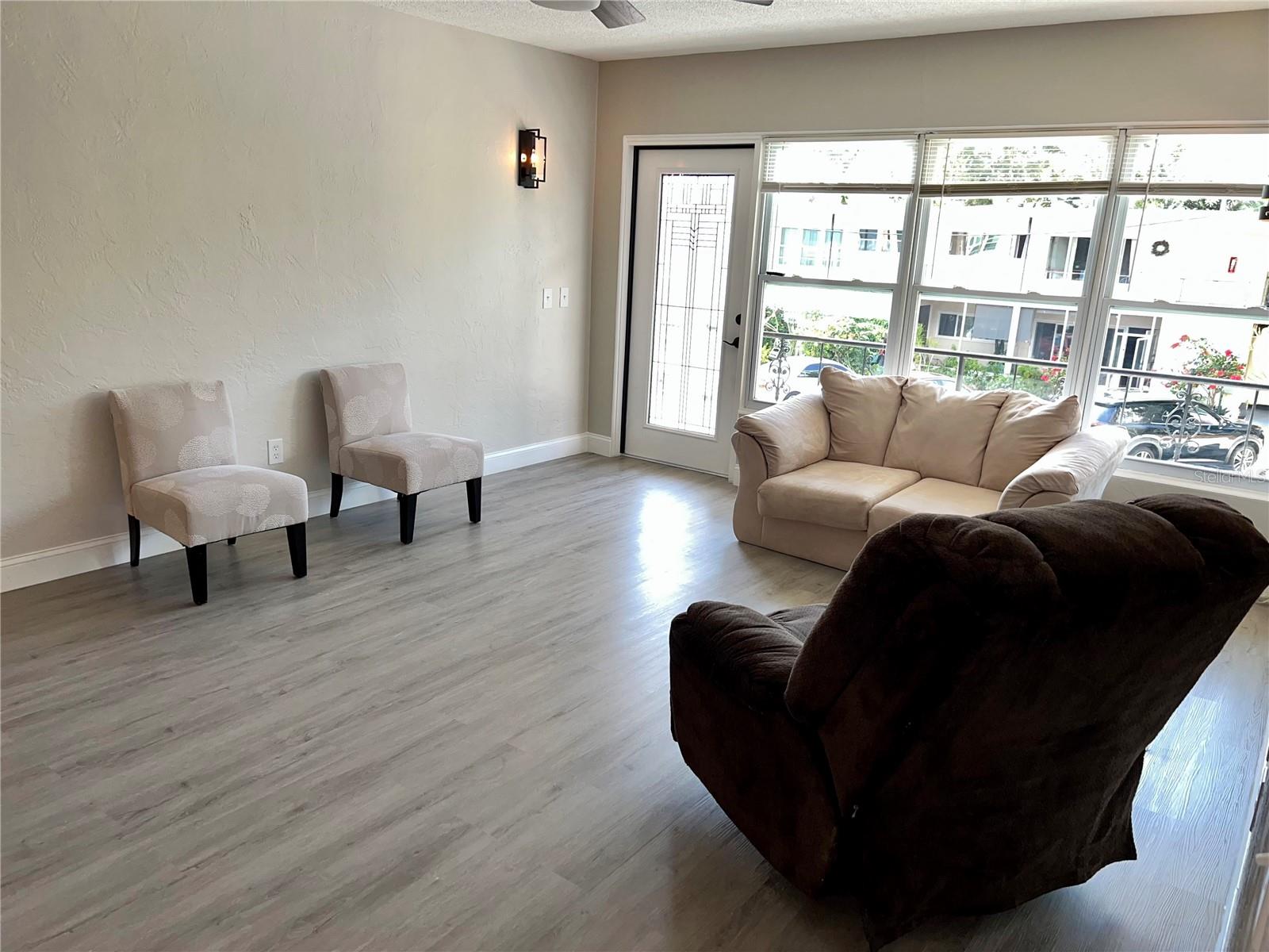 CLEARVIEW OAKS BLDG 19 - Residential