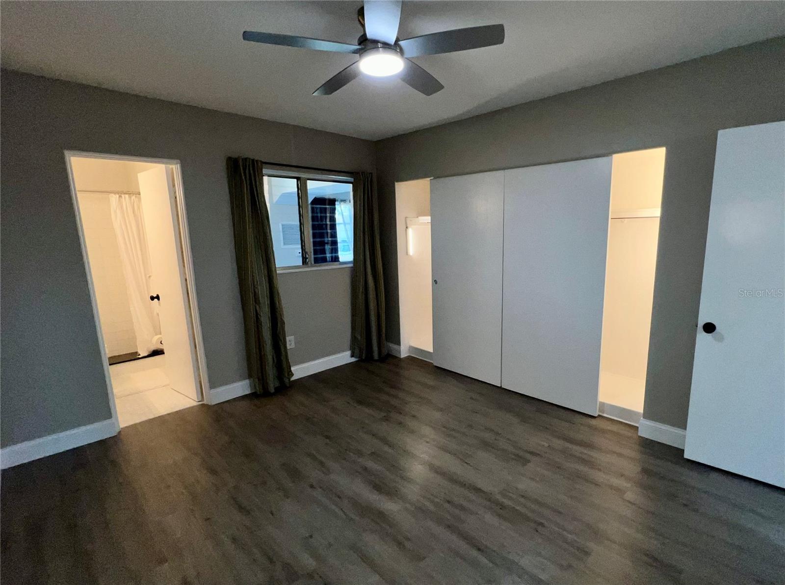 CLEARVIEW OAKS BLDG 19 - Residential