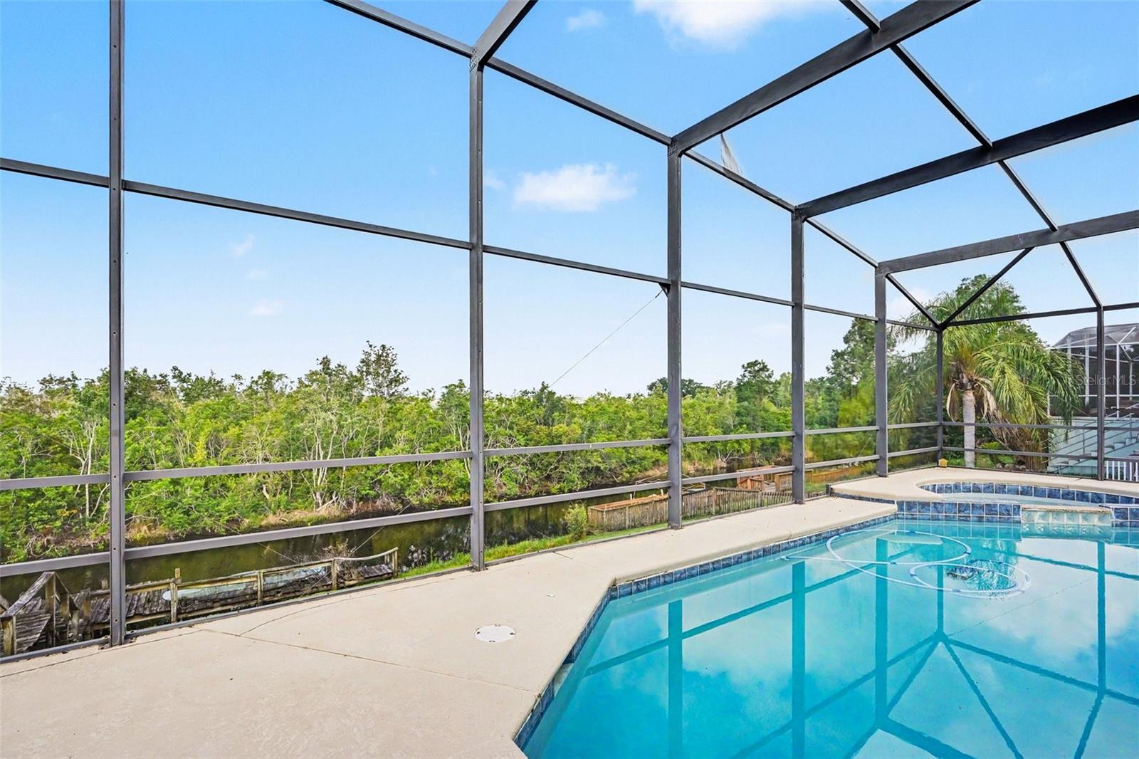 LAKEVIEW LANDINGS - Residential