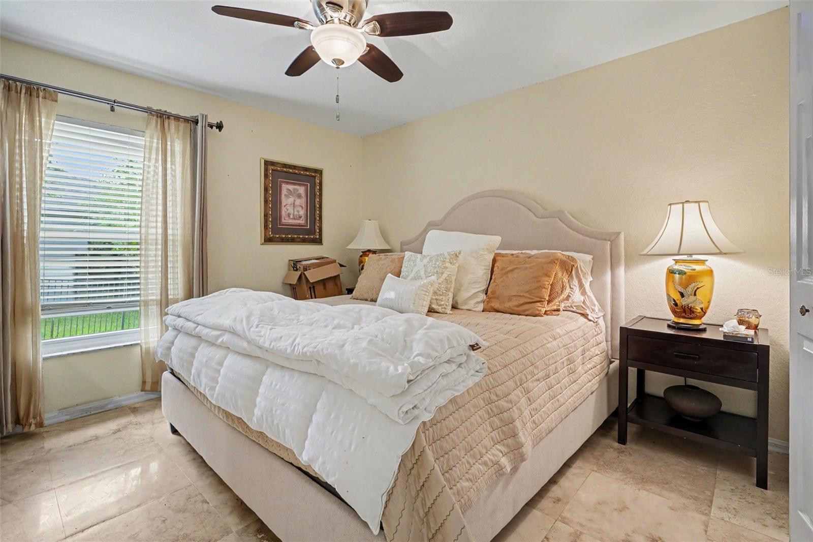 LAKEVIEW LANDINGS - Residential