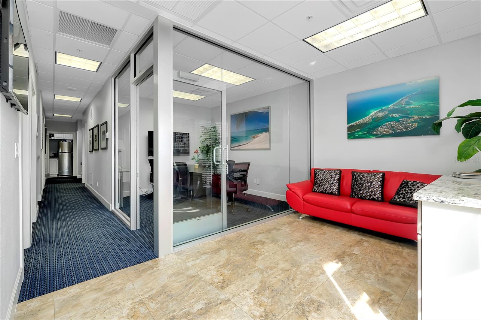 428 S TAMIAMI TRAIL