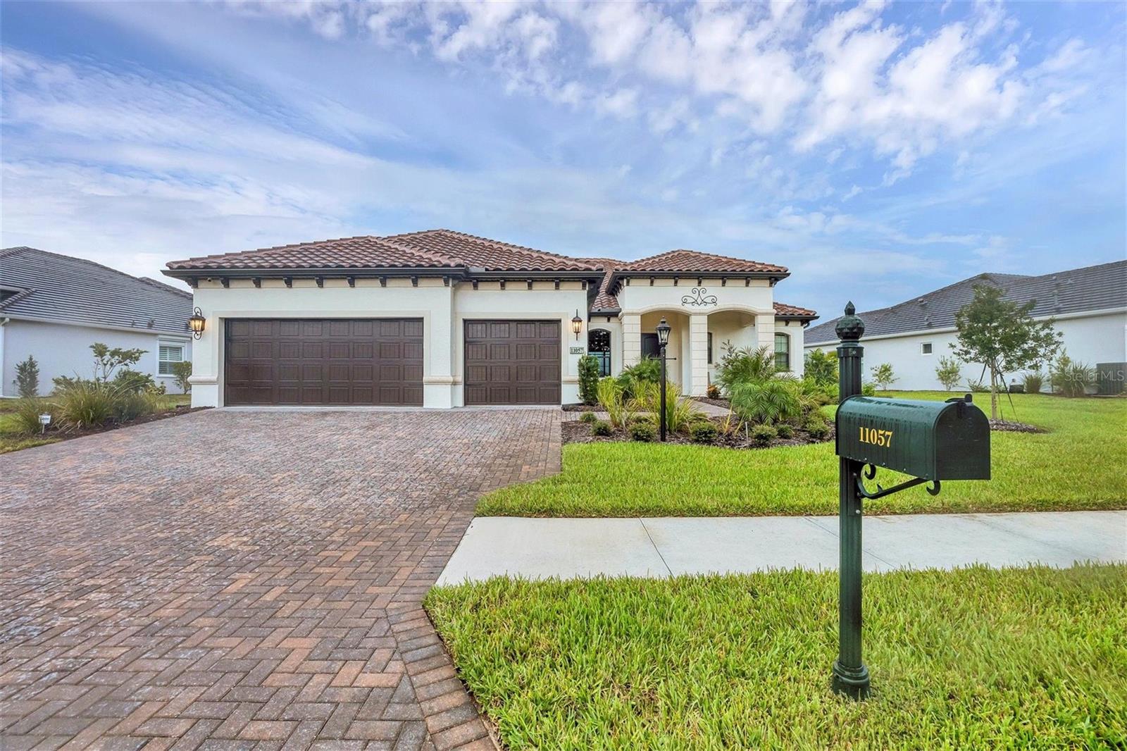 11057 HOGAN CIRCLE