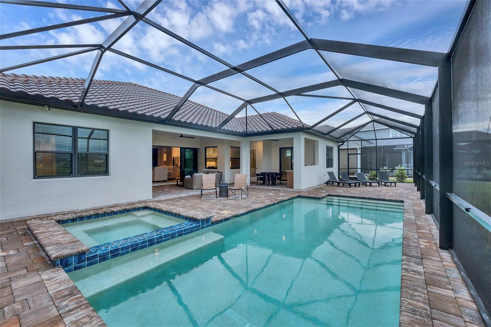BOCA ROYALE - Residential