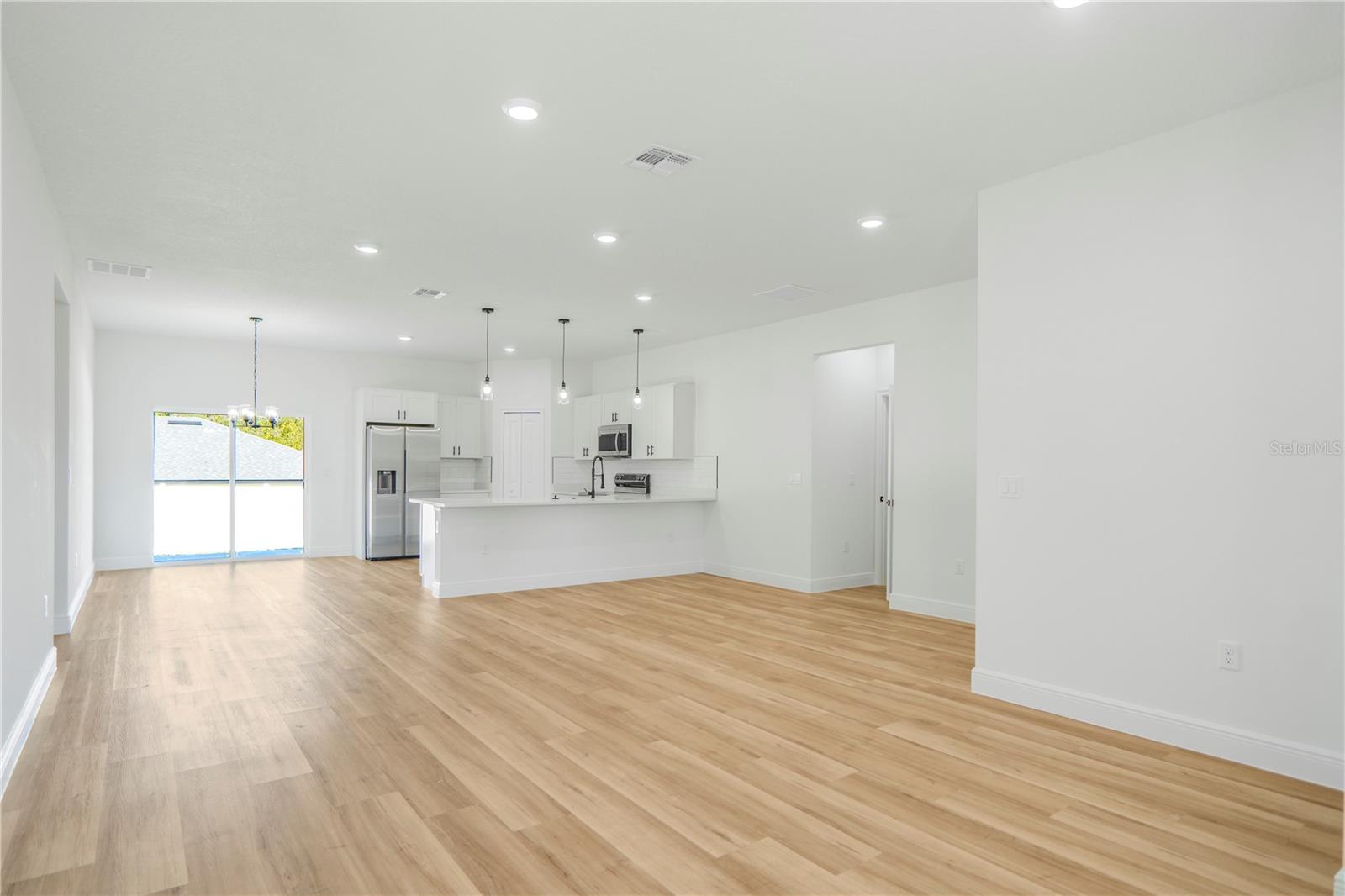 MARION OAKS UN 3 - Residential