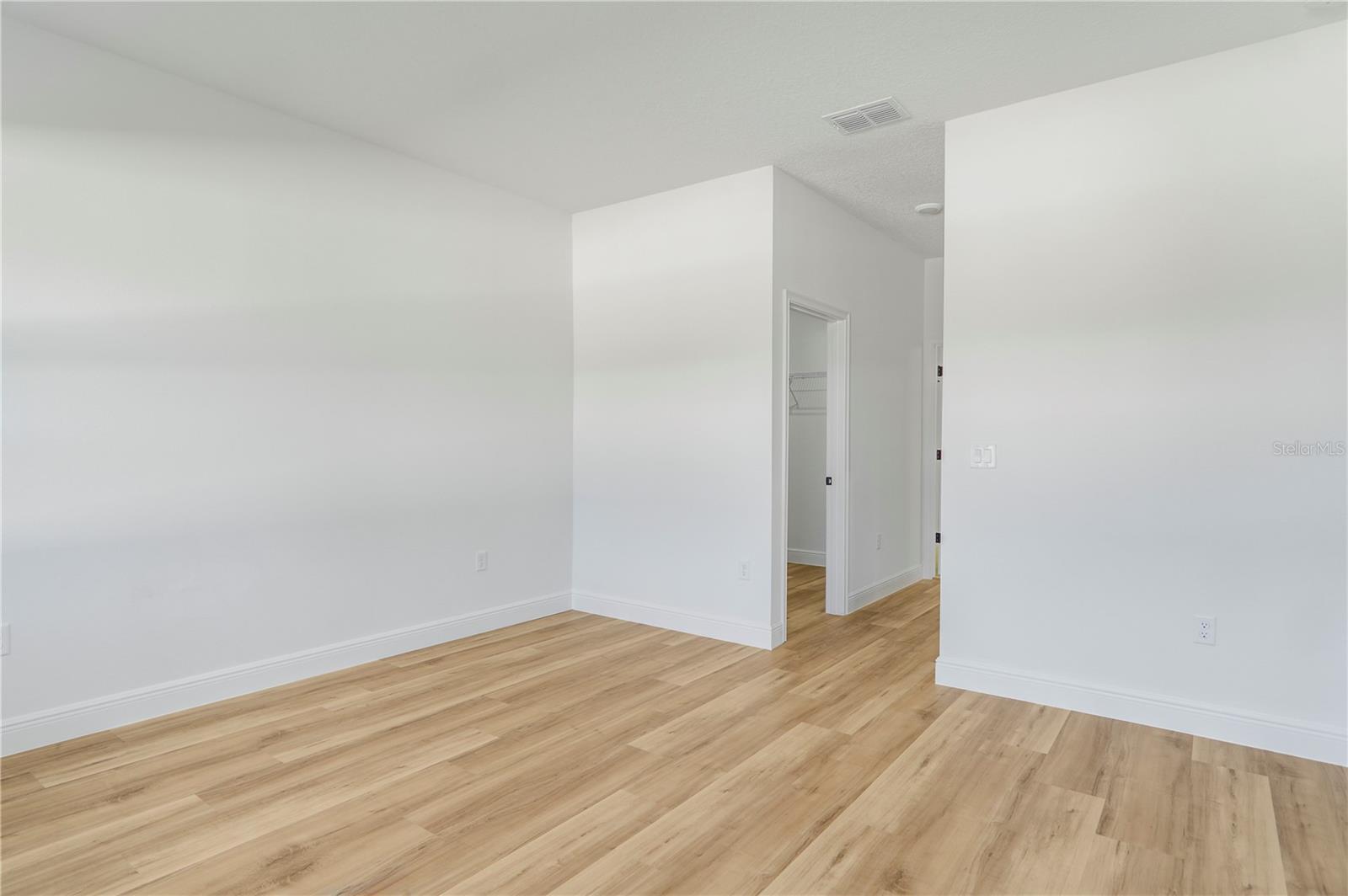 MARION OAKS UN 3 - Residential