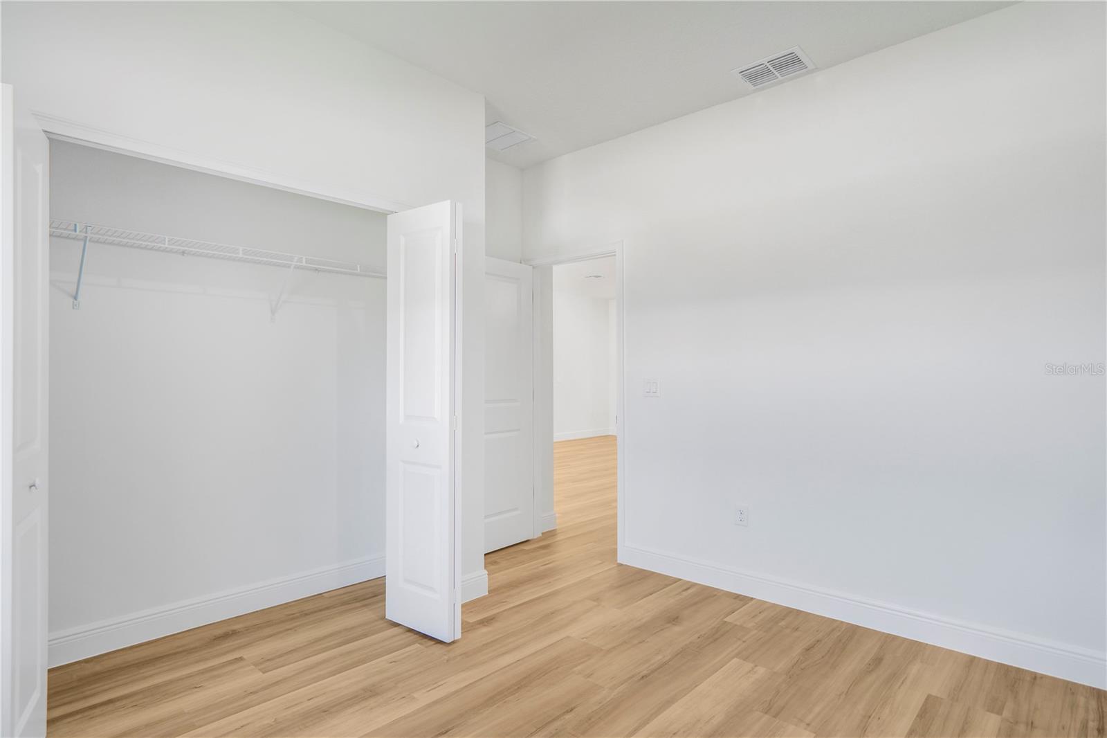 MARION OAKS UN 3 - Residential