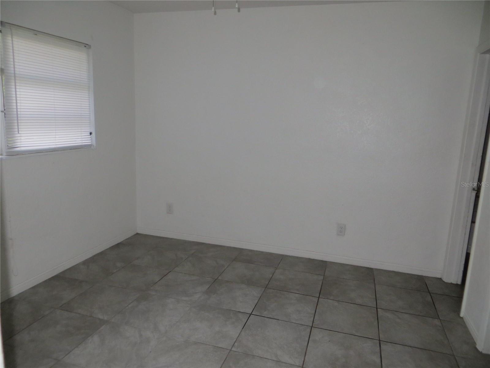 SEMINOLE PARK - Residential Income
