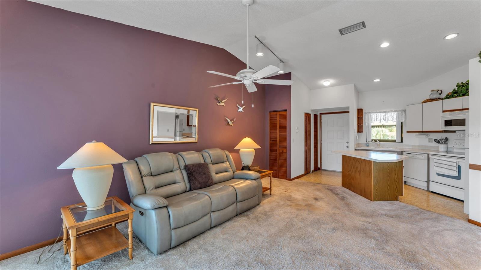 BLUFFS OF SEBRING CONDO - Residential