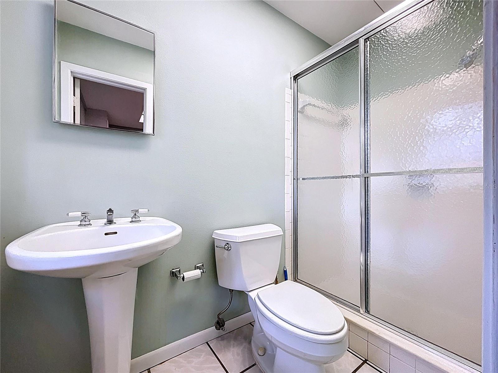 UNPLATTED - Residential Lease