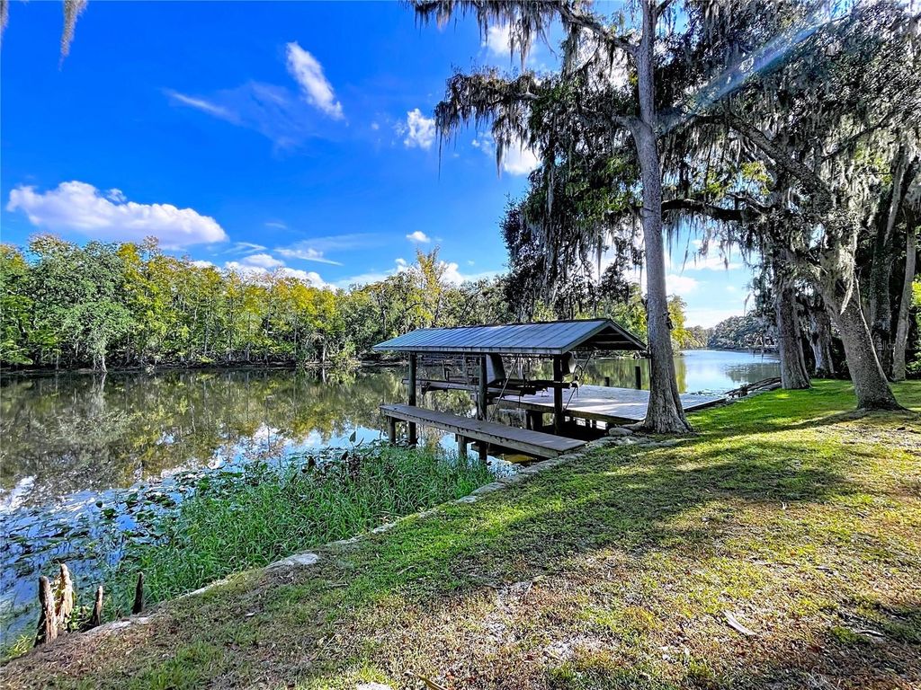 Photo of 1601 N Riverhills Drive, Temple Terrace, FL 33617 (MLS # TB8447635)