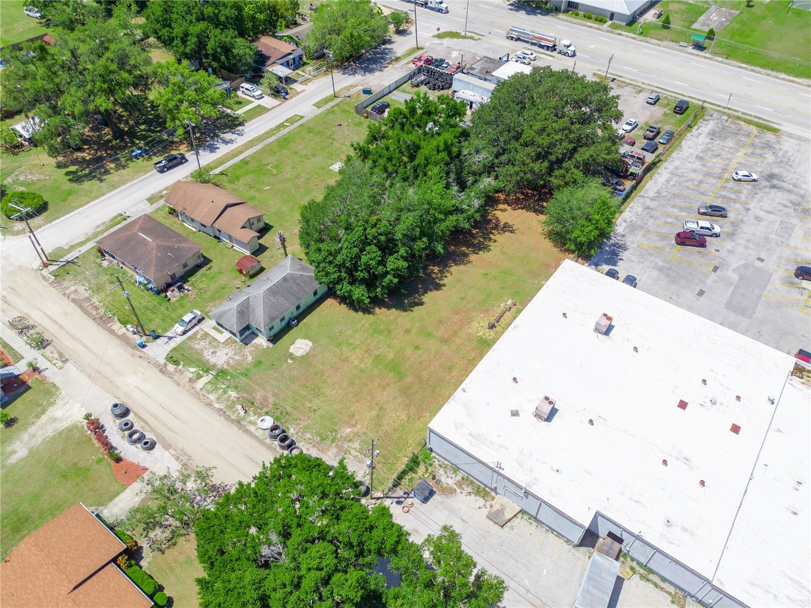 LOADHOLTES & CANTERS SUB - Land