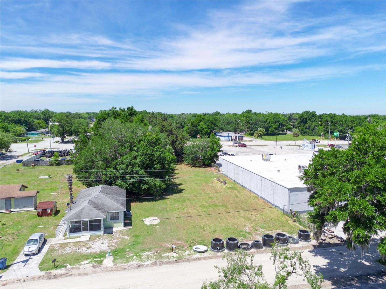 LOADHOLTES & CANTERS SUB - Land