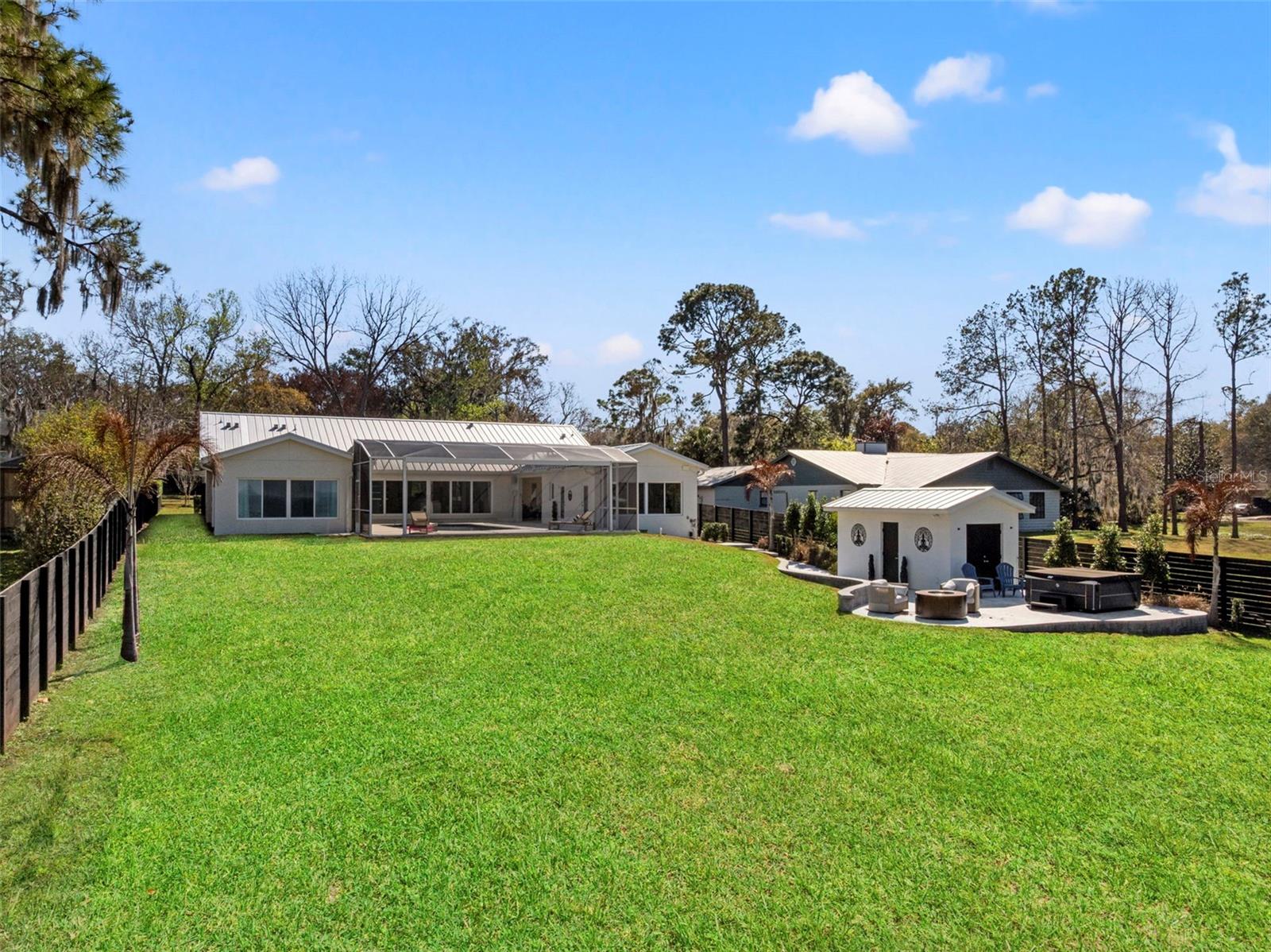 EMERALD ACRES - Residential