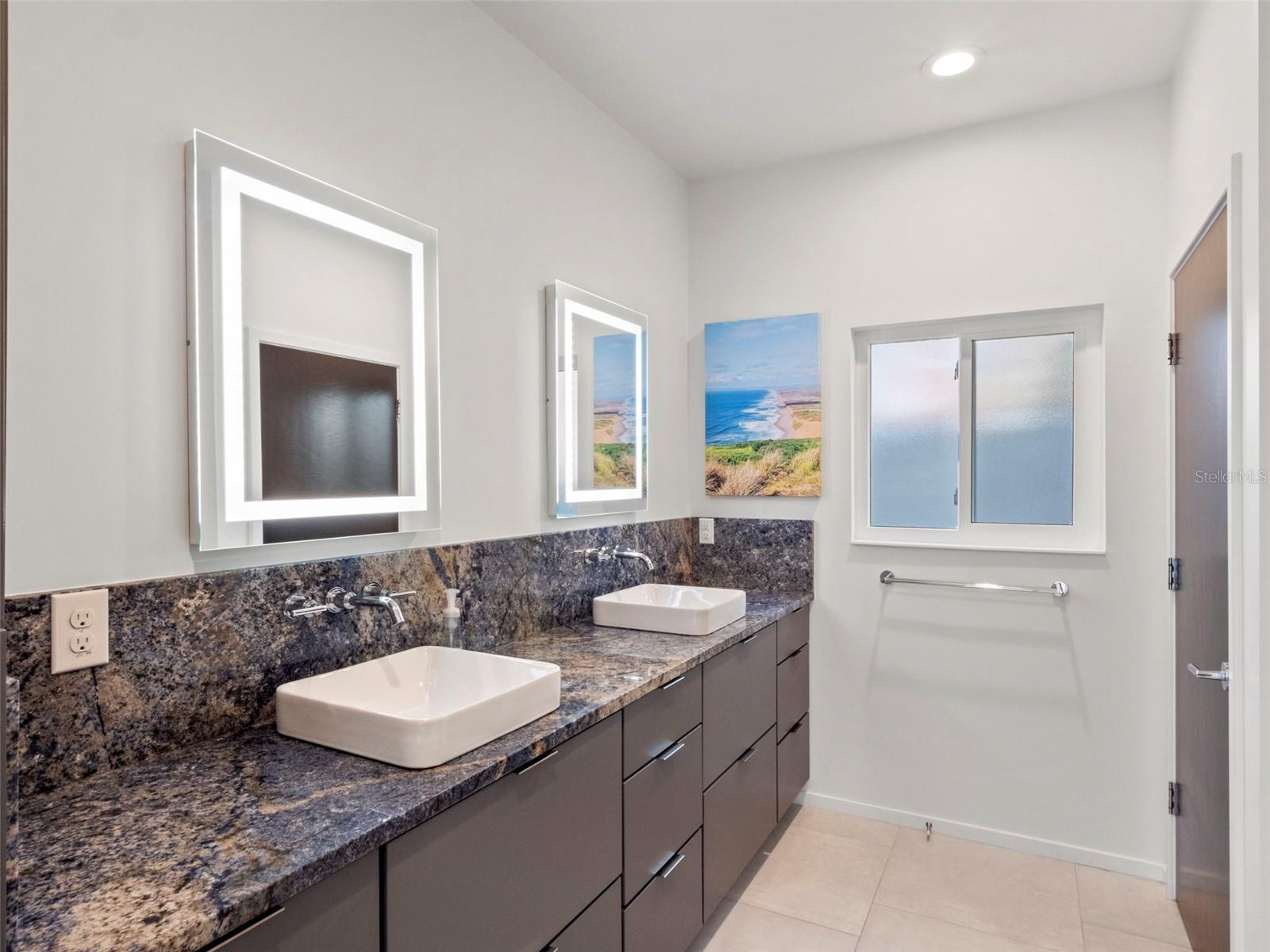 EMERALD ACRES - Residential