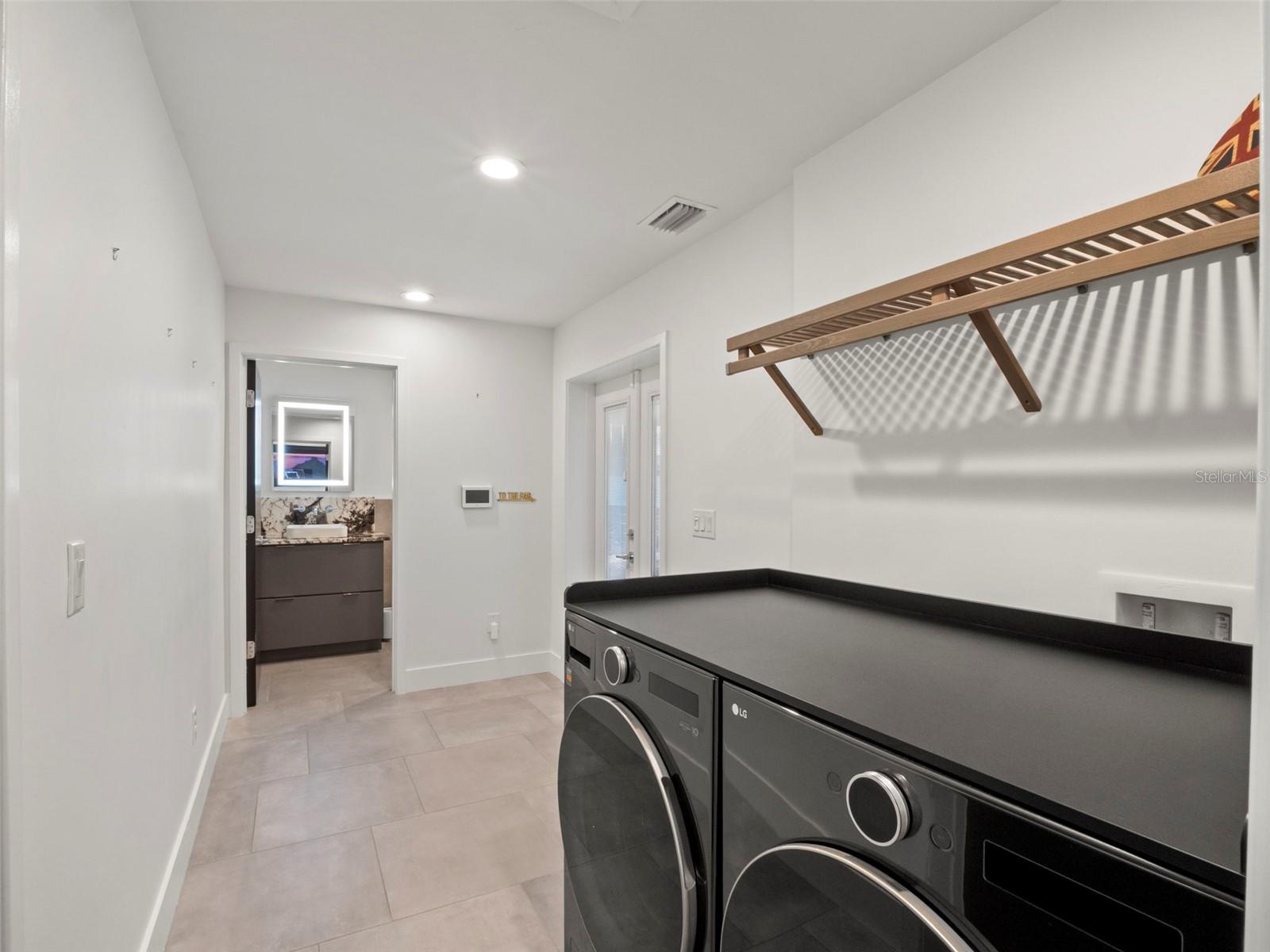 EMERALD ACRES - Residential