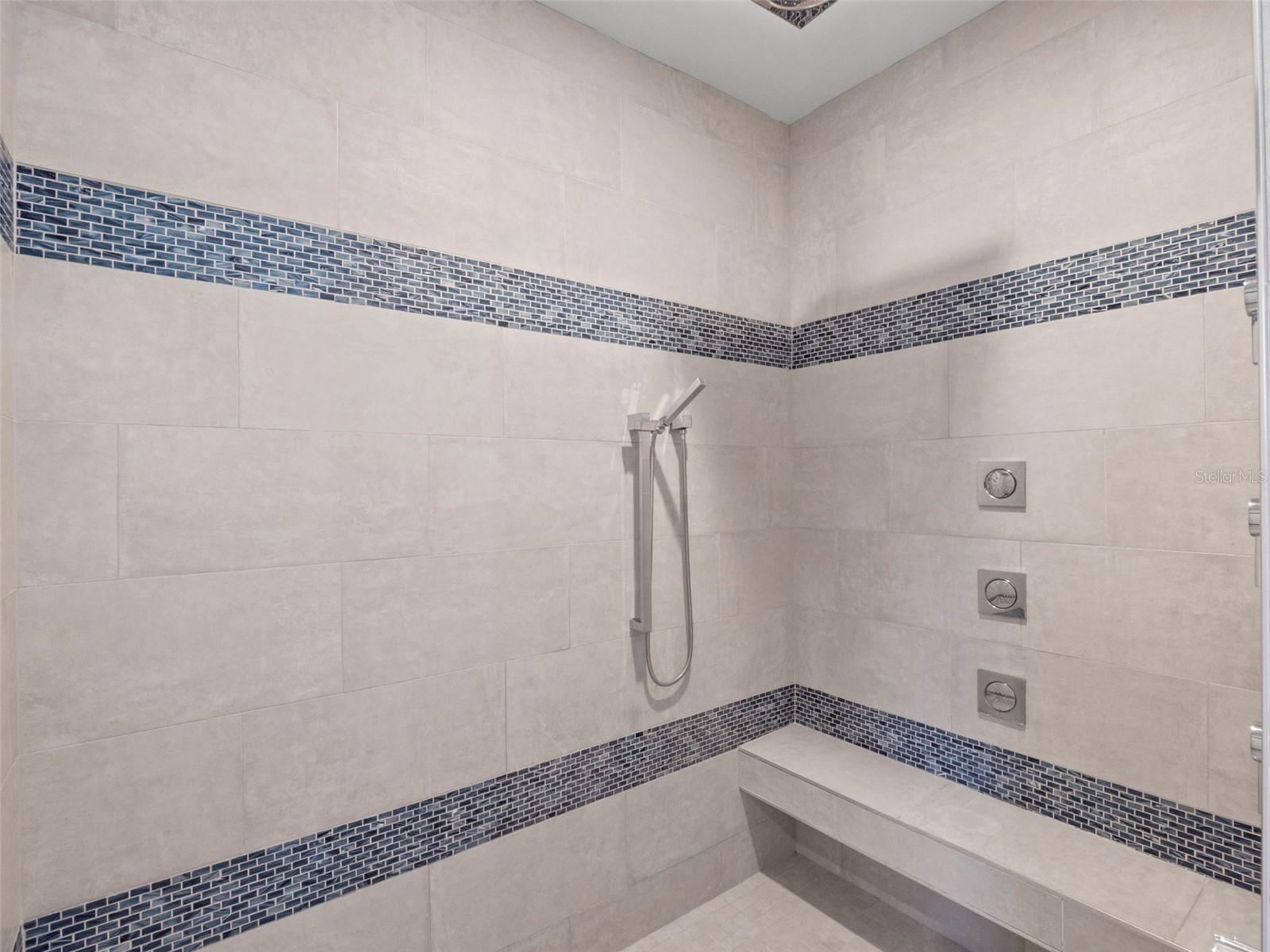 EMERALD ACRES - Residential