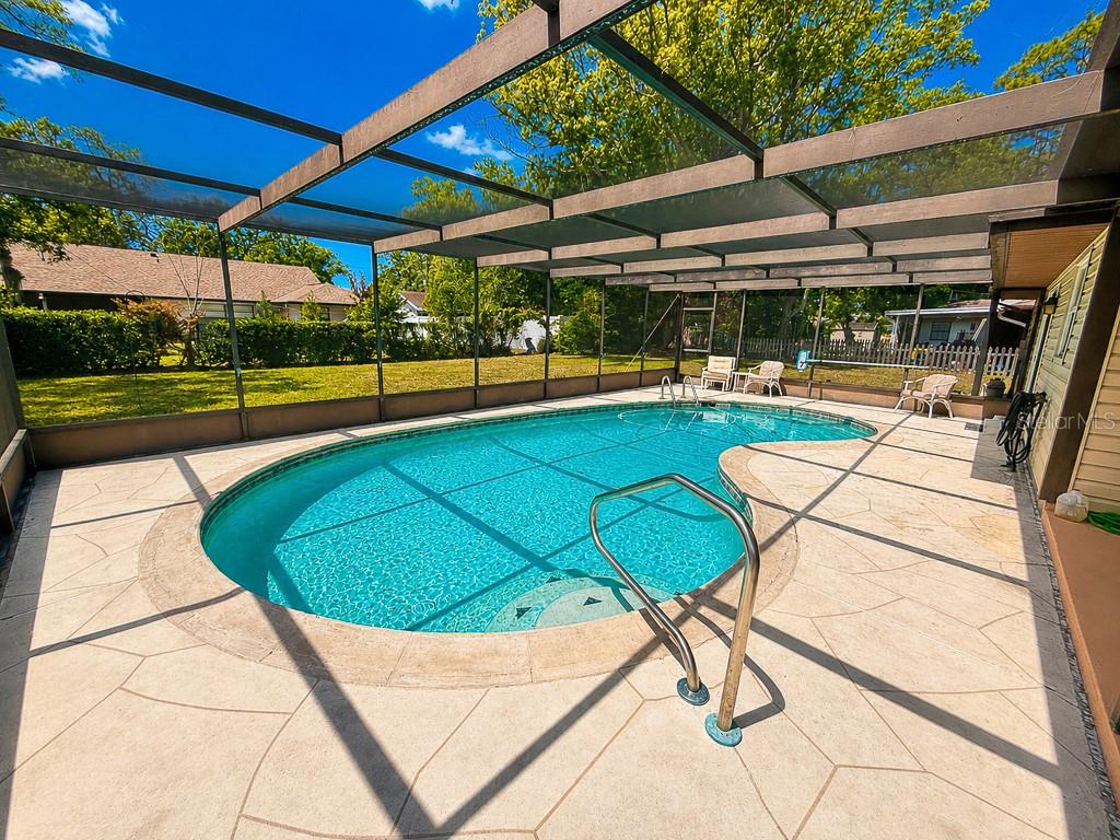 SPRING HILL - Residential