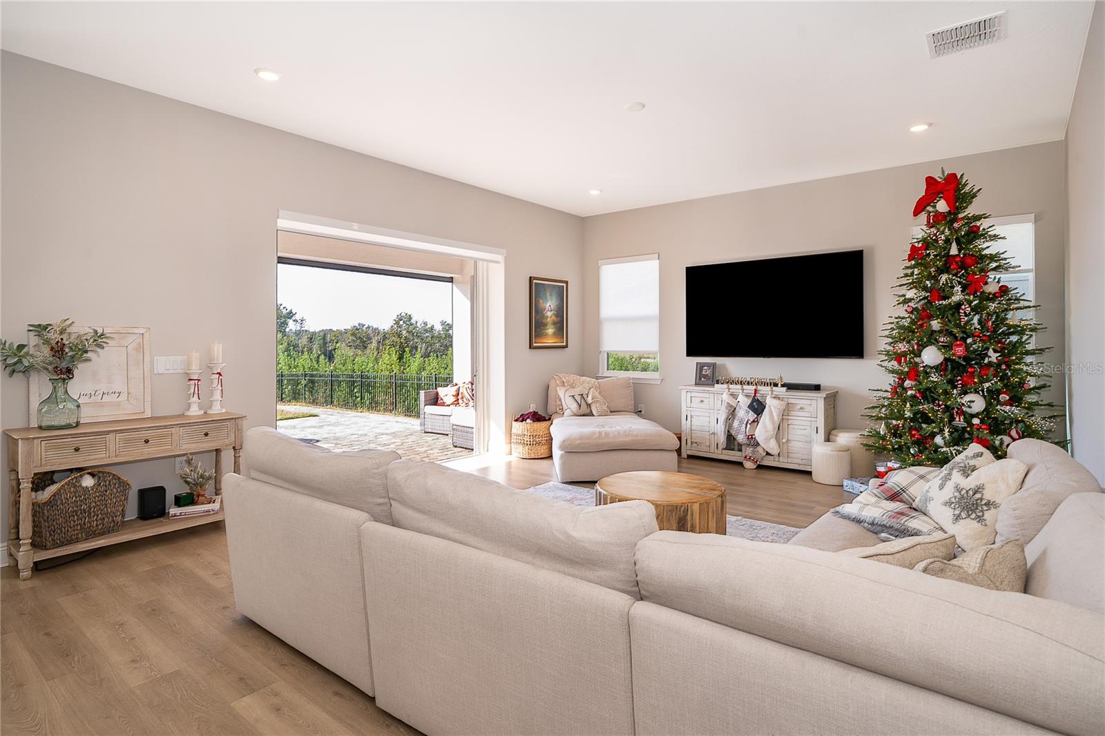 BELLA COLLINA WEST SUB - Residential