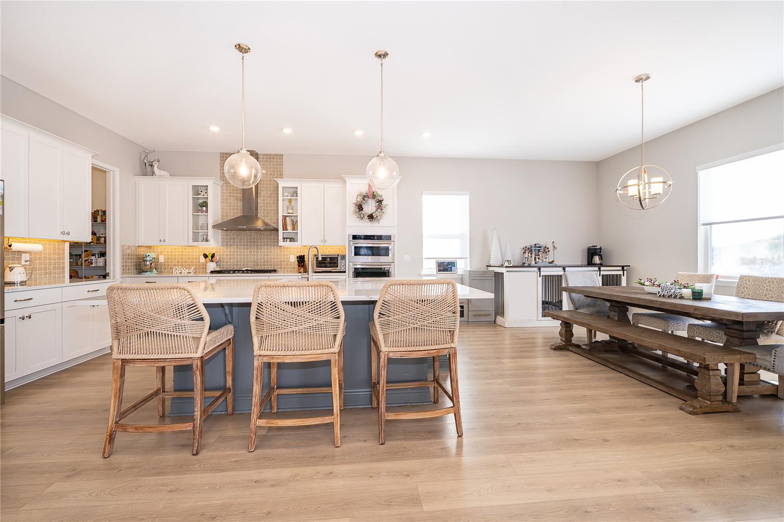 BELLA COLLINA WEST SUB - Residential