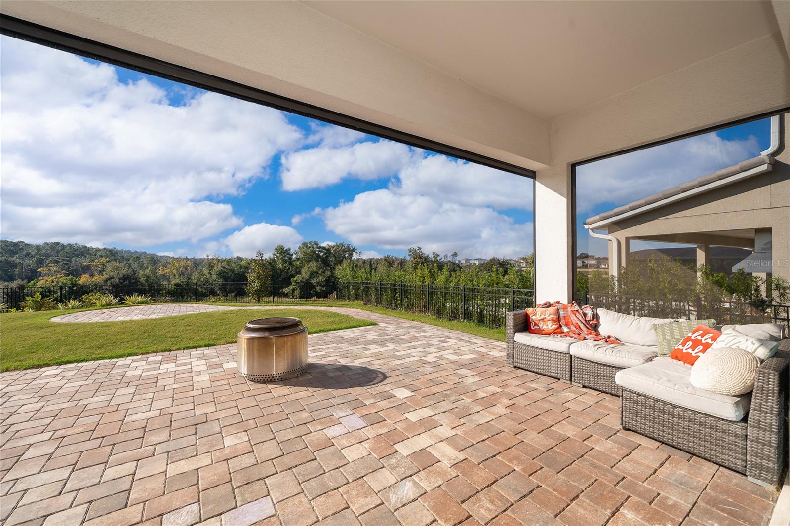 BELLA COLLINA WEST SUB - Residential