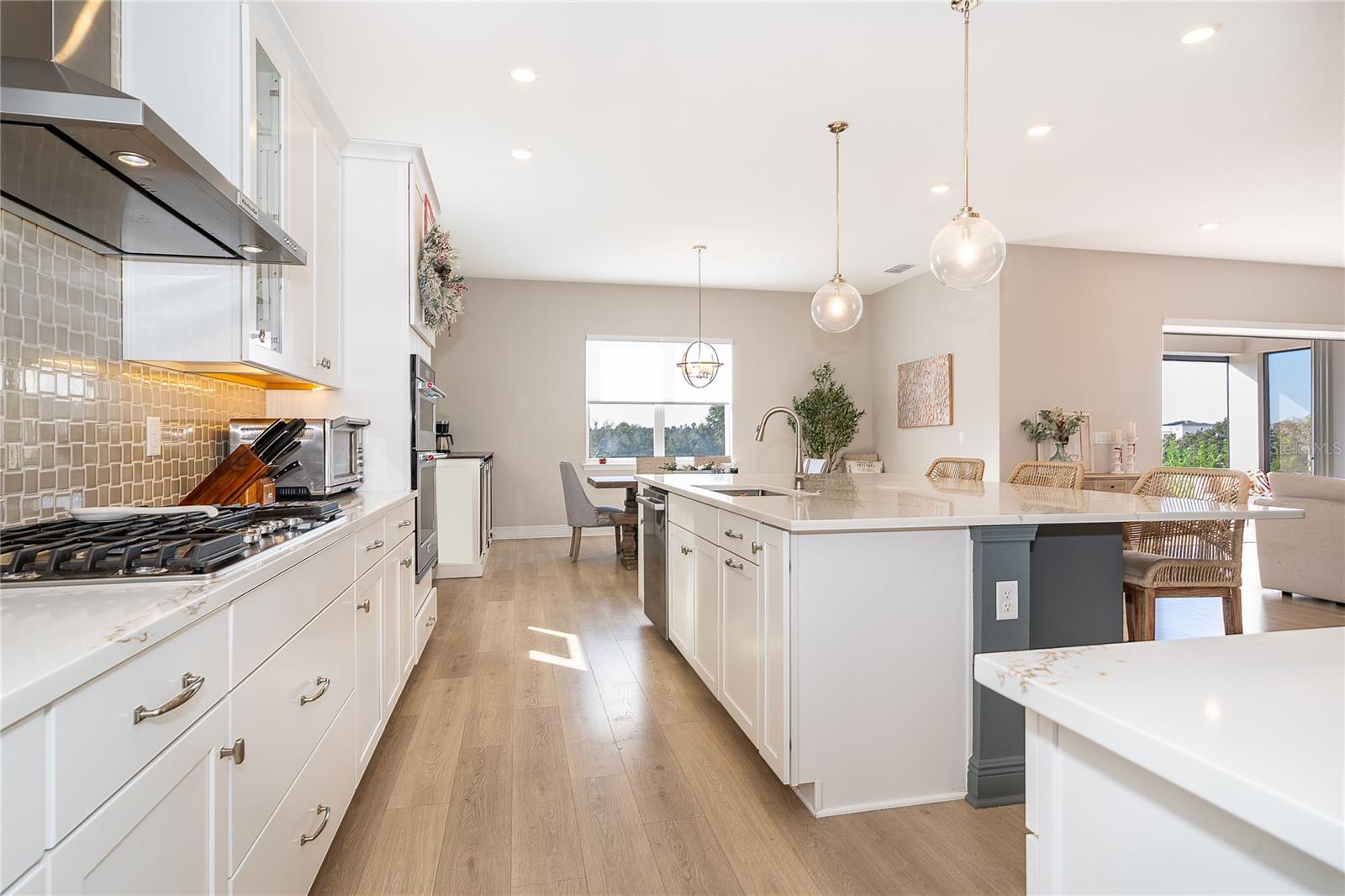 BELLA COLLINA WEST SUB - Residential