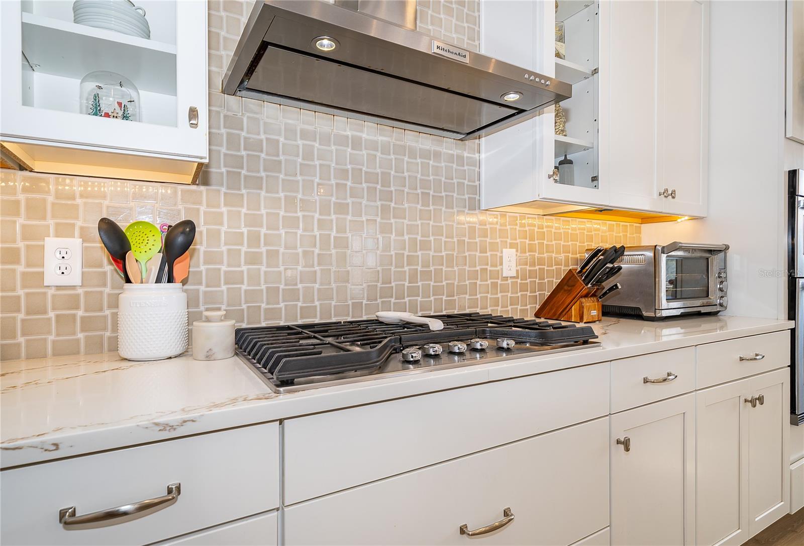 BELLA COLLINA WEST SUB - Residential