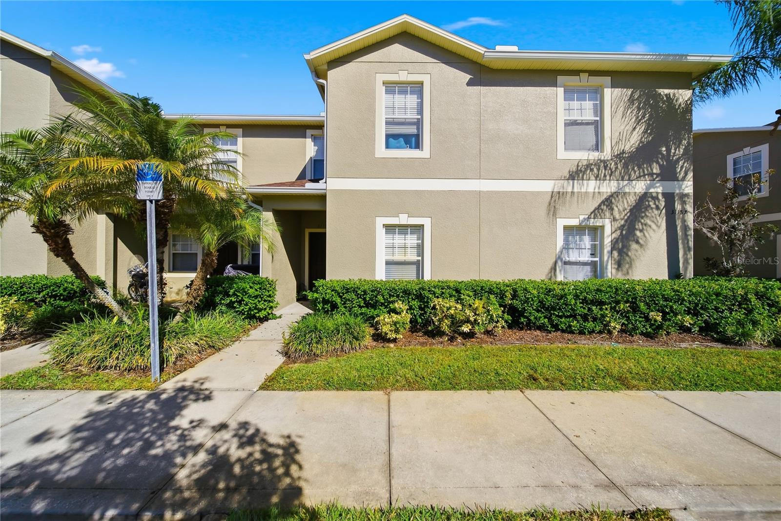 MEADOW POINTE 3 PRCL CC - Residential Lease