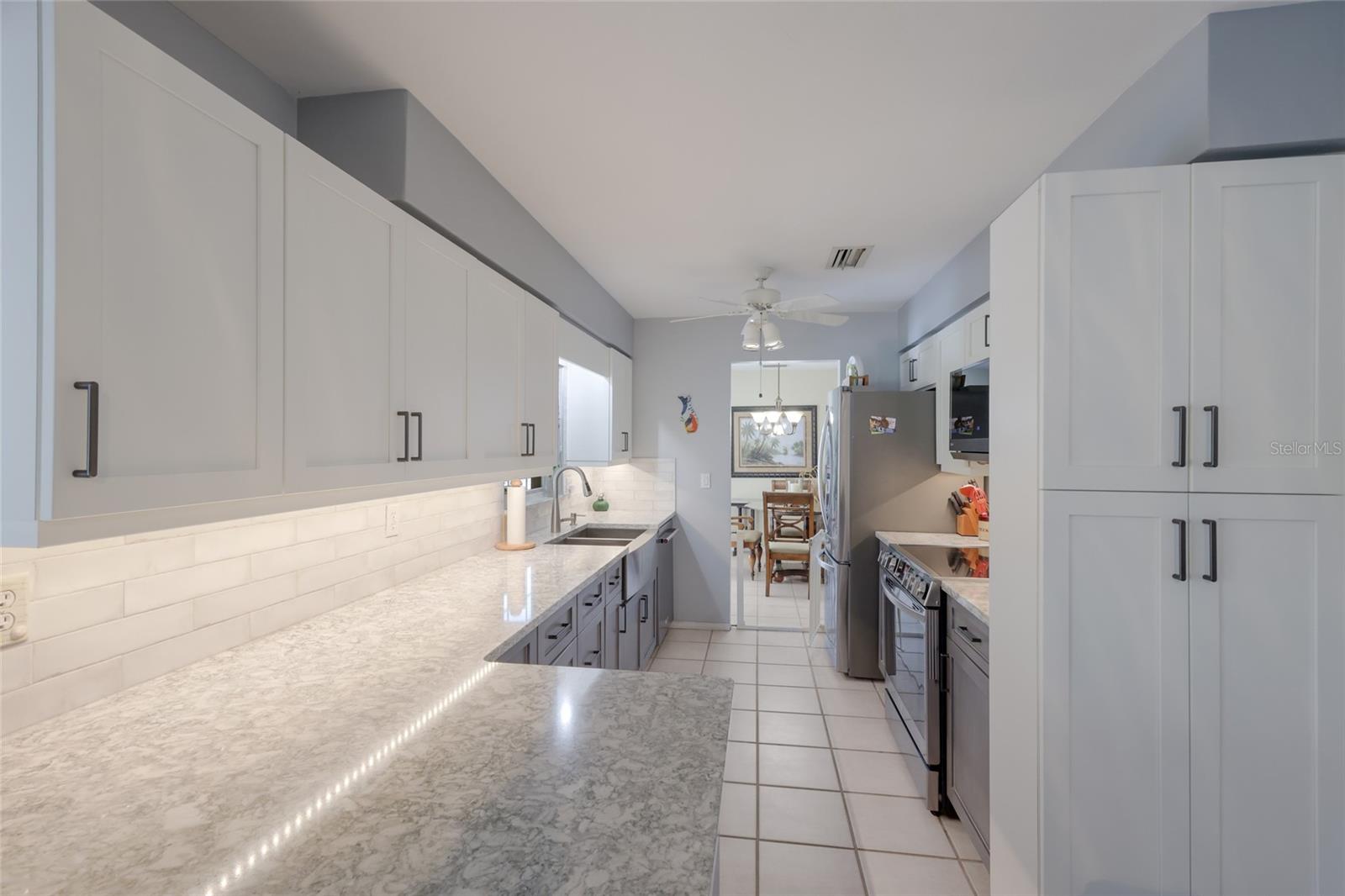 CORAL SHORES - Residential