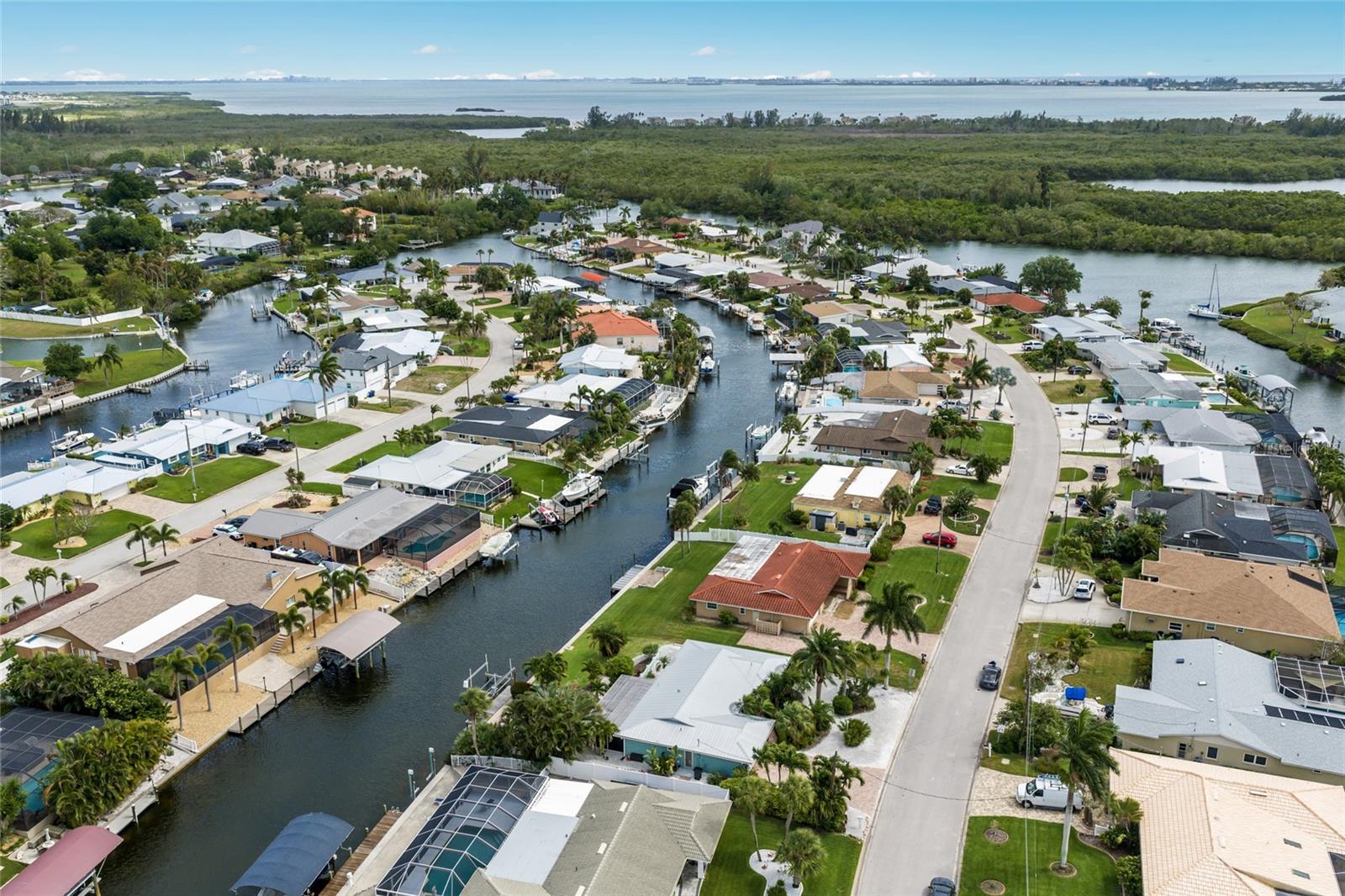 CORAL SHORES - Residential