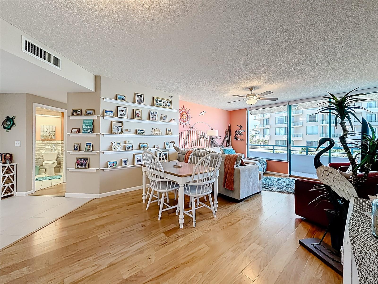 ULTIMAR TWO CONDO - Residential