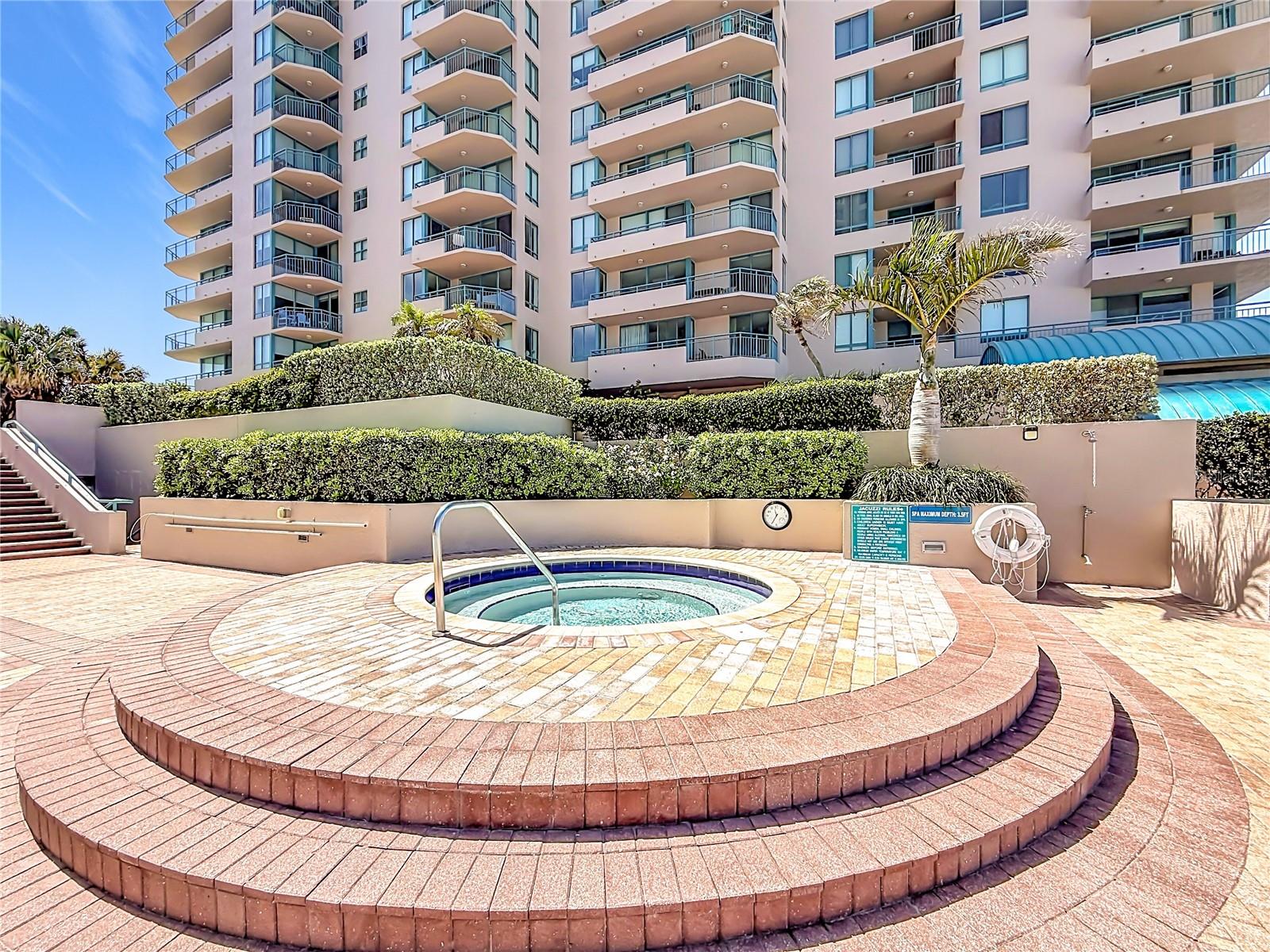 ULTIMAR TWO CONDO - Residential