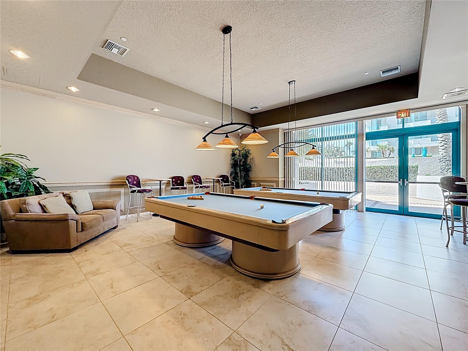 ULTIMAR TWO CONDO - Residential