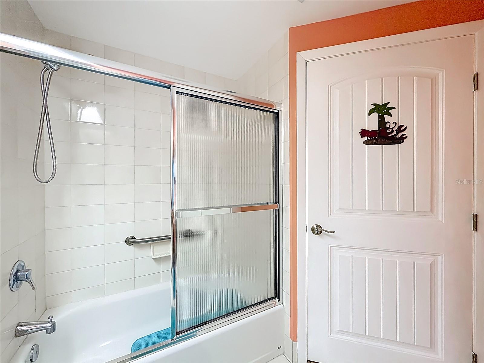 ULTIMAR TWO CONDO - Residential