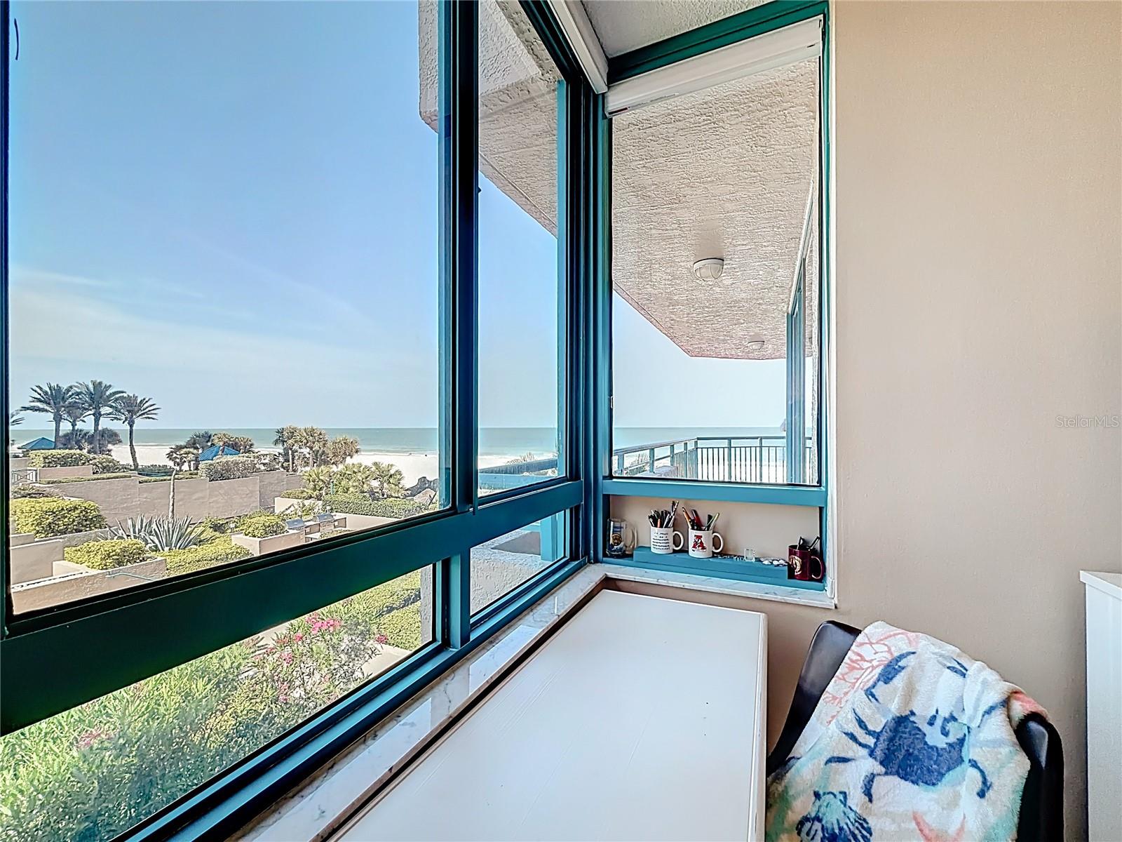 ULTIMAR TWO CONDO - Residential