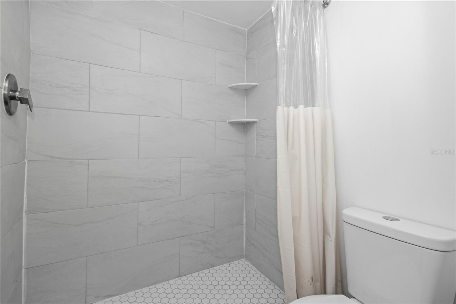 TERRACE THE - Residential Lease