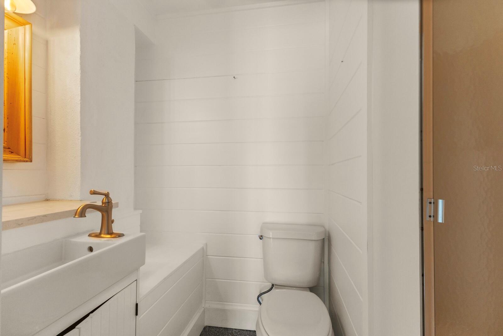 BAY HARBOR - Residential