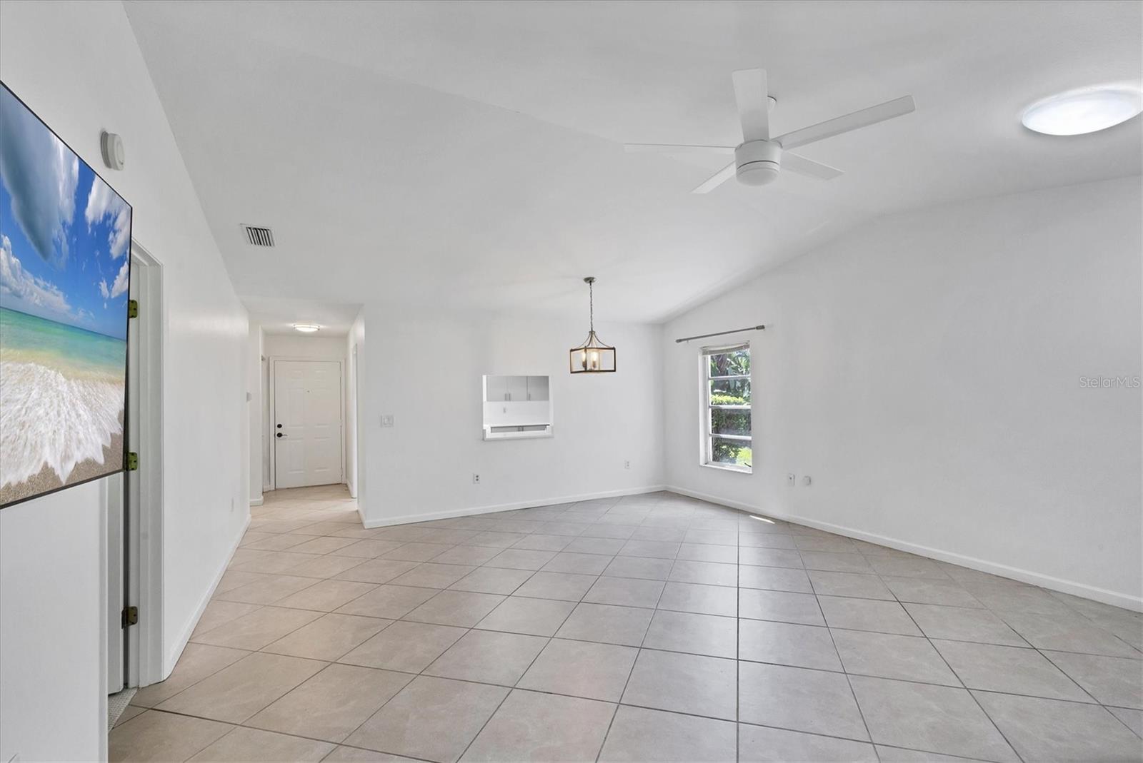 CEDAR CREEK - Residential