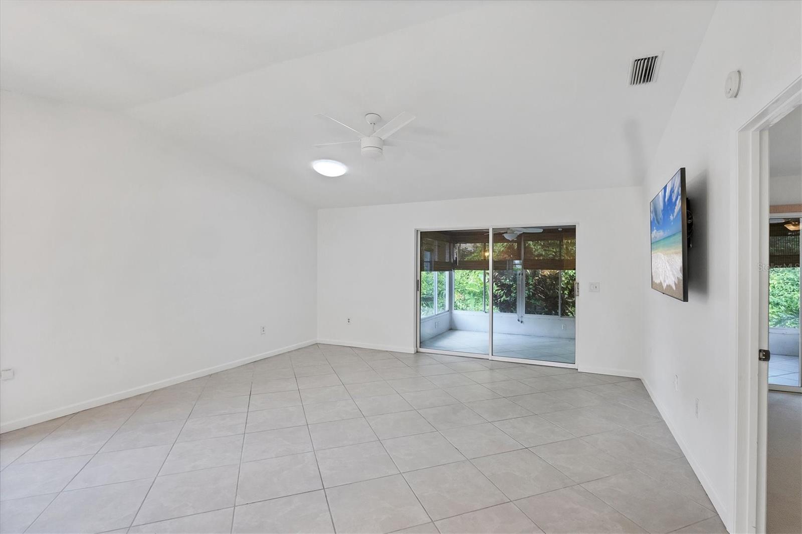 CEDAR CREEK - Residential